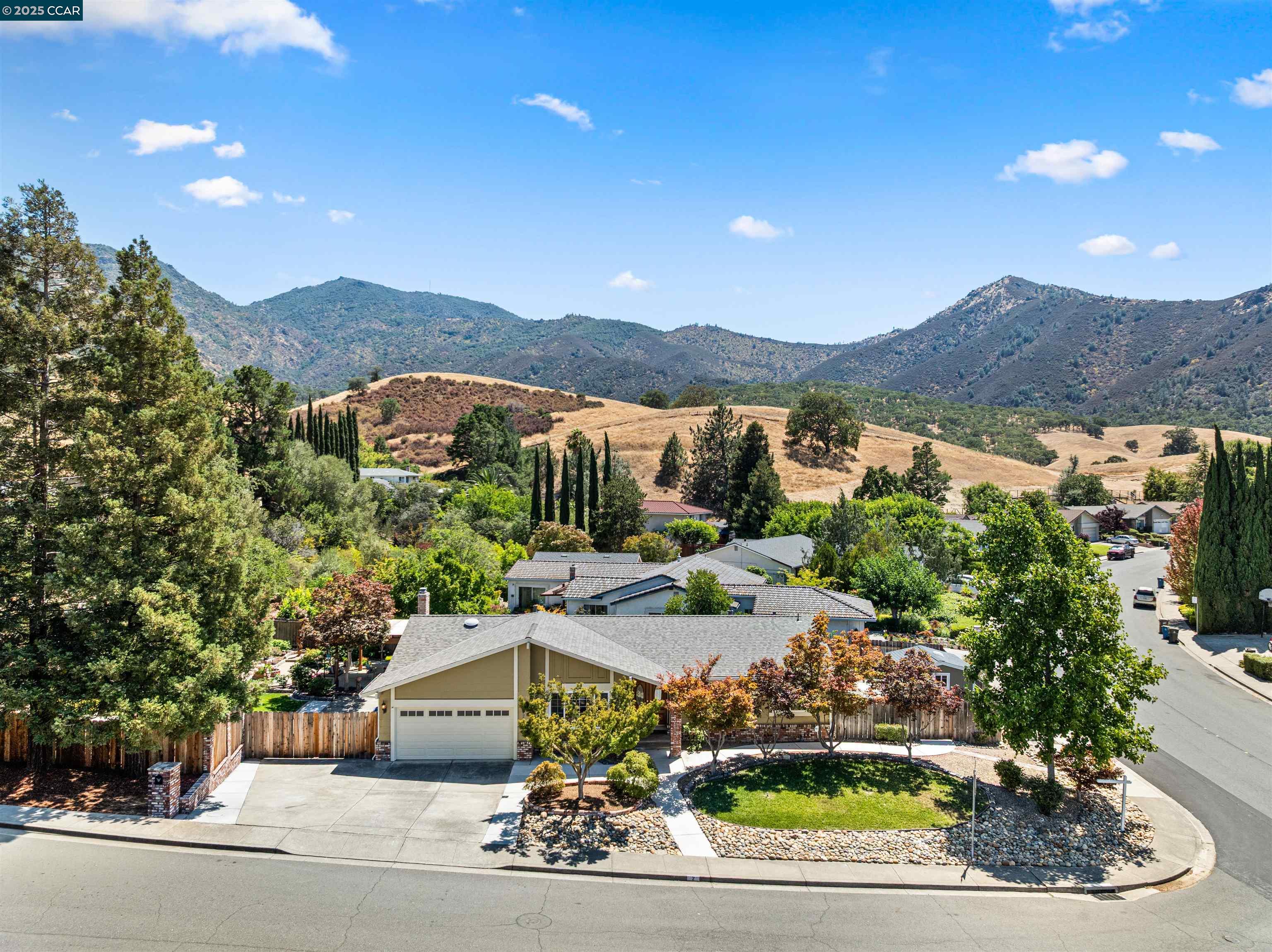 Detail Gallery Image 31 of 33 For 2 Rialto Dr, Clayton,  CA 94517 - 3 Beds | 2 Baths