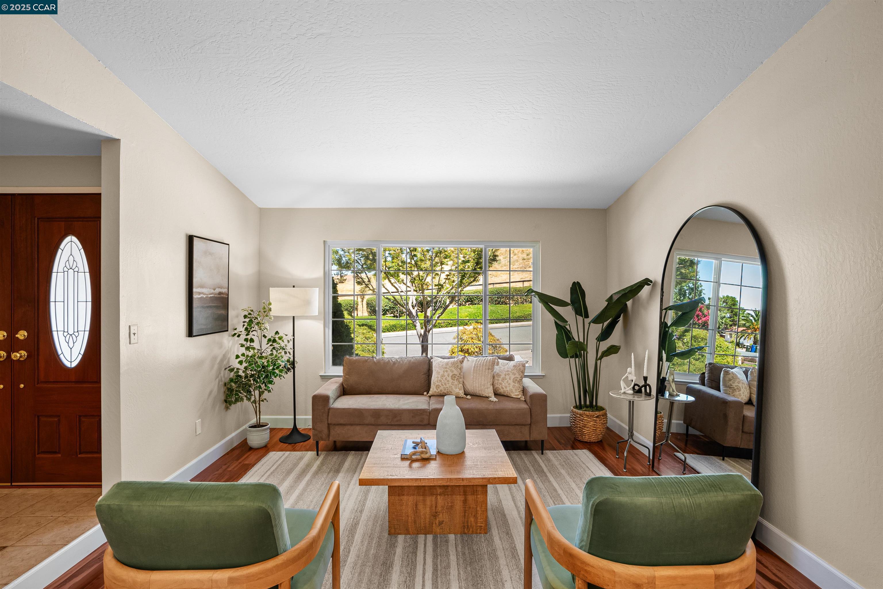 Detail Gallery Image 5 of 33 For 2 Rialto Dr, Clayton,  CA 94517 - 3 Beds | 2 Baths