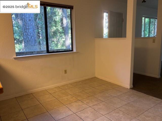 Detail Gallery Image 9 of 32 For 19555 Butler Way, Groveland,  CA 95321 - 2 Beds | 2 Baths