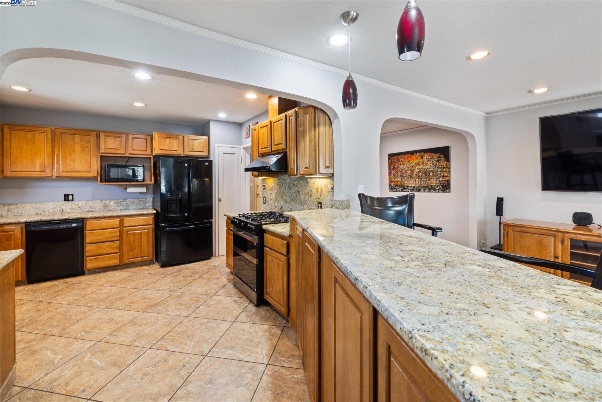 Detail Gallery Image 21 of 60 For 449 Pershing Dr, San Leandro,  CA 94577 - 3 Beds | 2 Baths