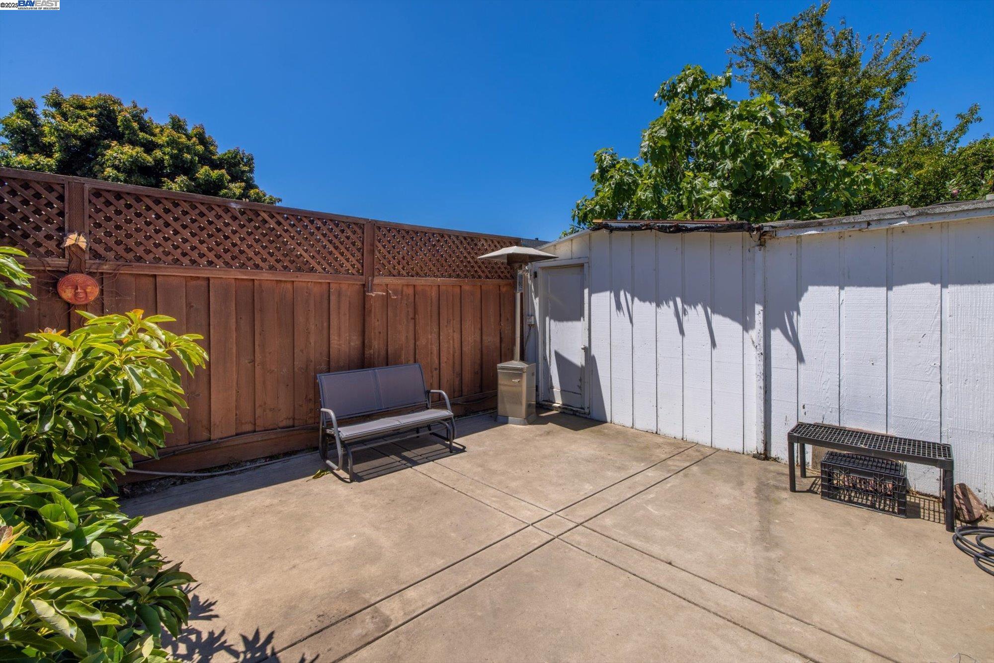 Detail Gallery Image 38 of 60 For 449 Pershing Dr, San Leandro,  CA 94577 - 3 Beds | 2 Baths