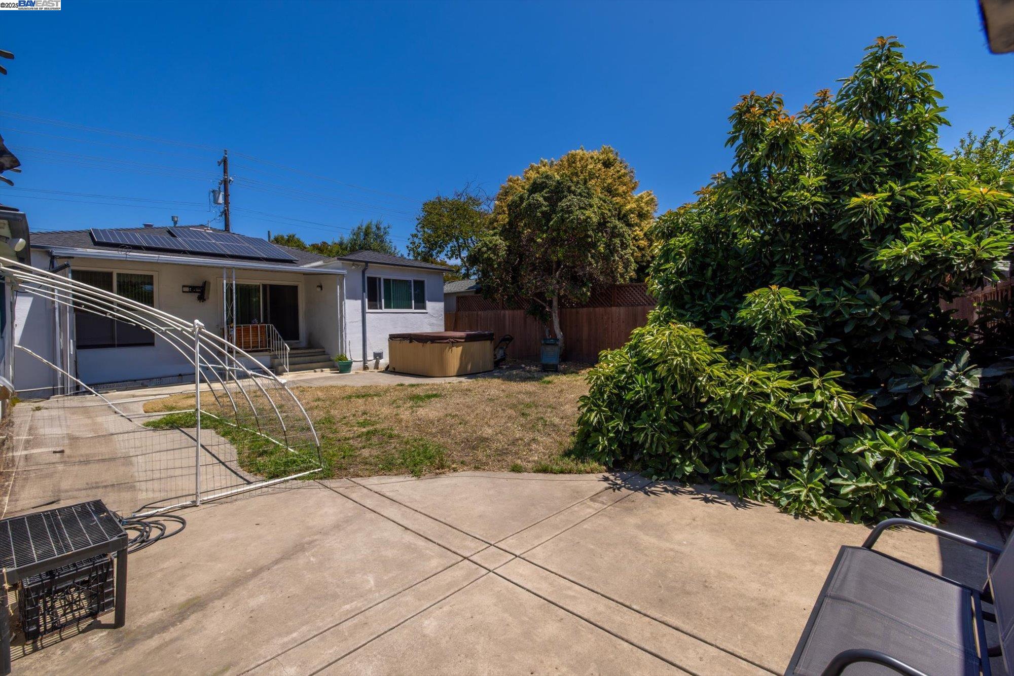 Detail Gallery Image 41 of 60 For 449 Pershing Dr, San Leandro,  CA 94577 - 3 Beds | 2 Baths