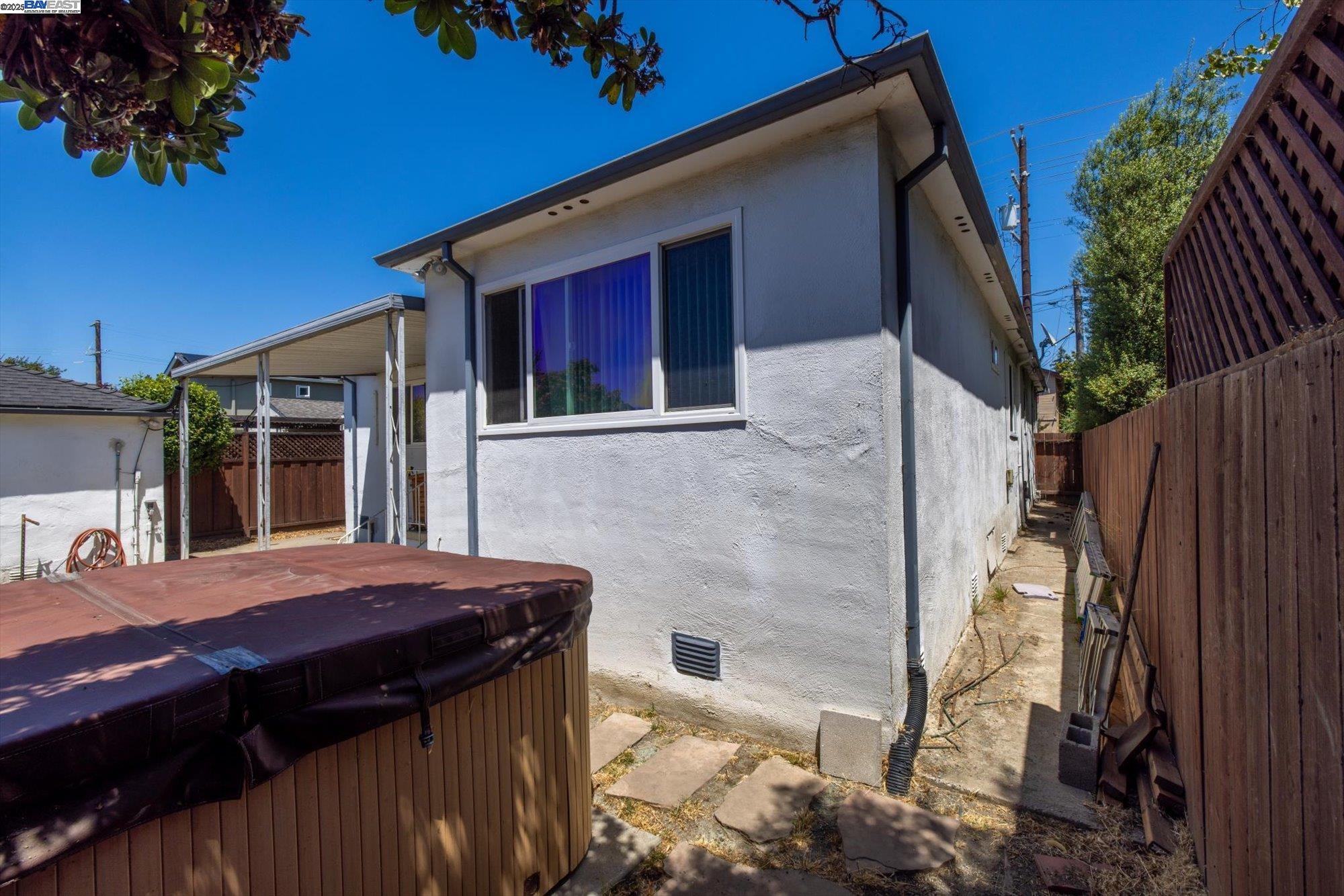 Detail Gallery Image 42 of 60 For 449 Pershing Dr, San Leandro,  CA 94577 - 3 Beds | 2 Baths