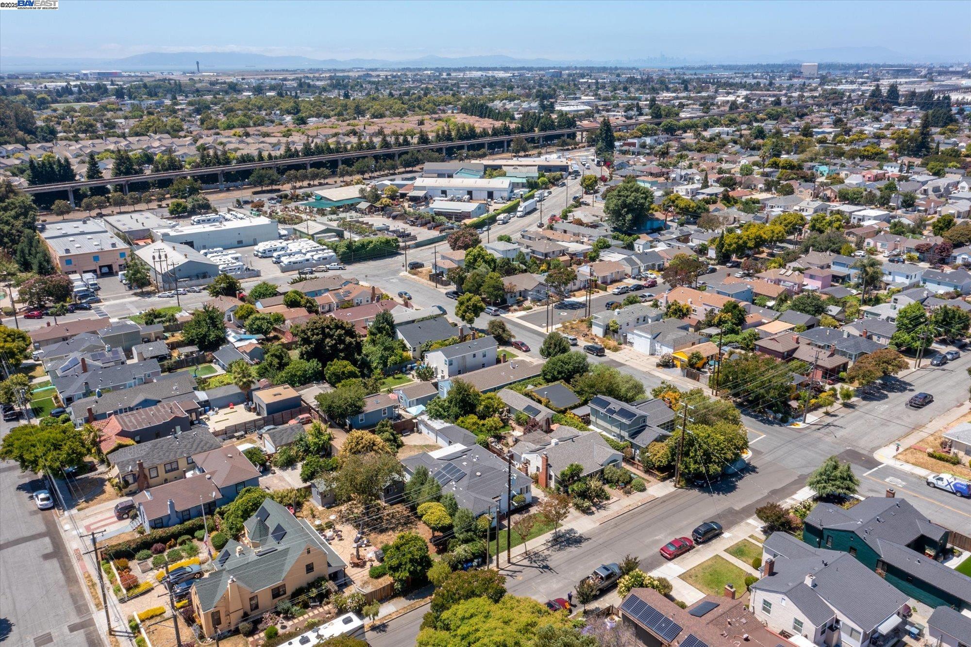 Detail Gallery Image 54 of 60 For 449 Pershing Dr, San Leandro,  CA 94577 - 3 Beds | 2 Baths