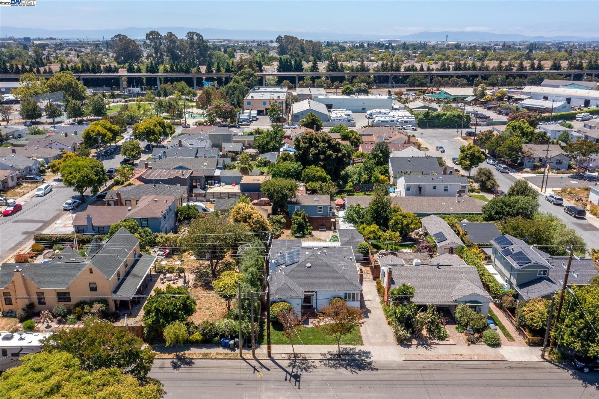 Detail Gallery Image 57 of 60 For 449 Pershing Dr, San Leandro,  CA 94577 - 3 Beds | 2 Baths