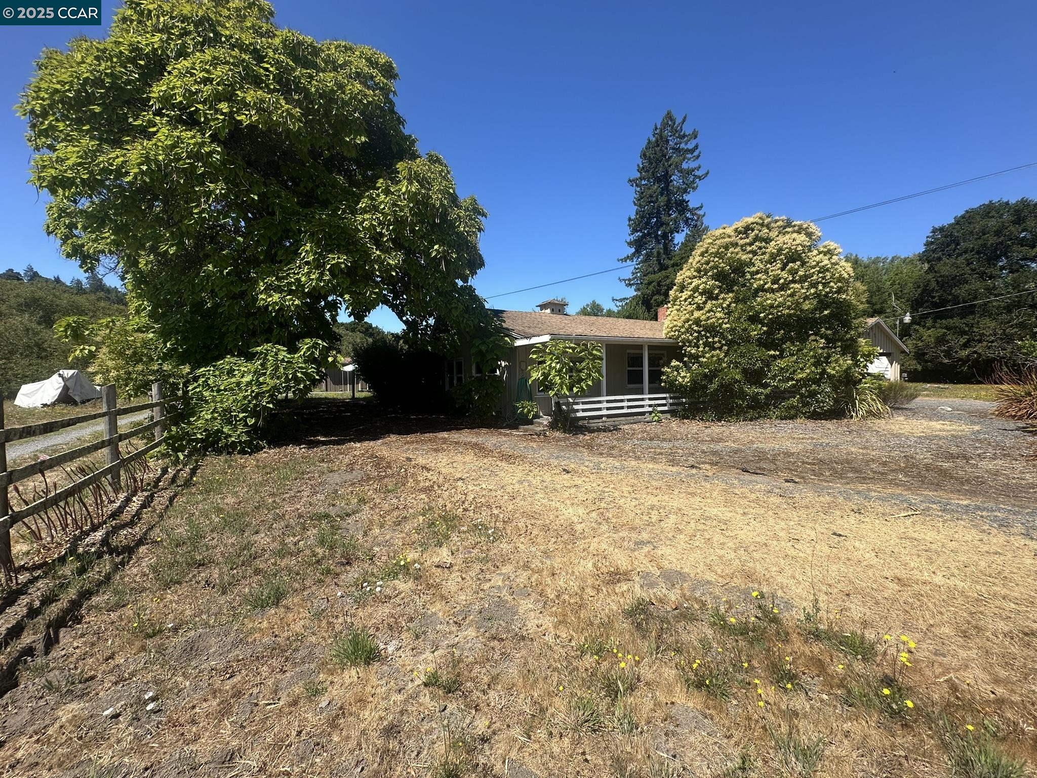 Detail Gallery Image 4 of 30 For Sexton Rd, Sebastopol,  CA 95472 - 3 Beds | 2 Baths