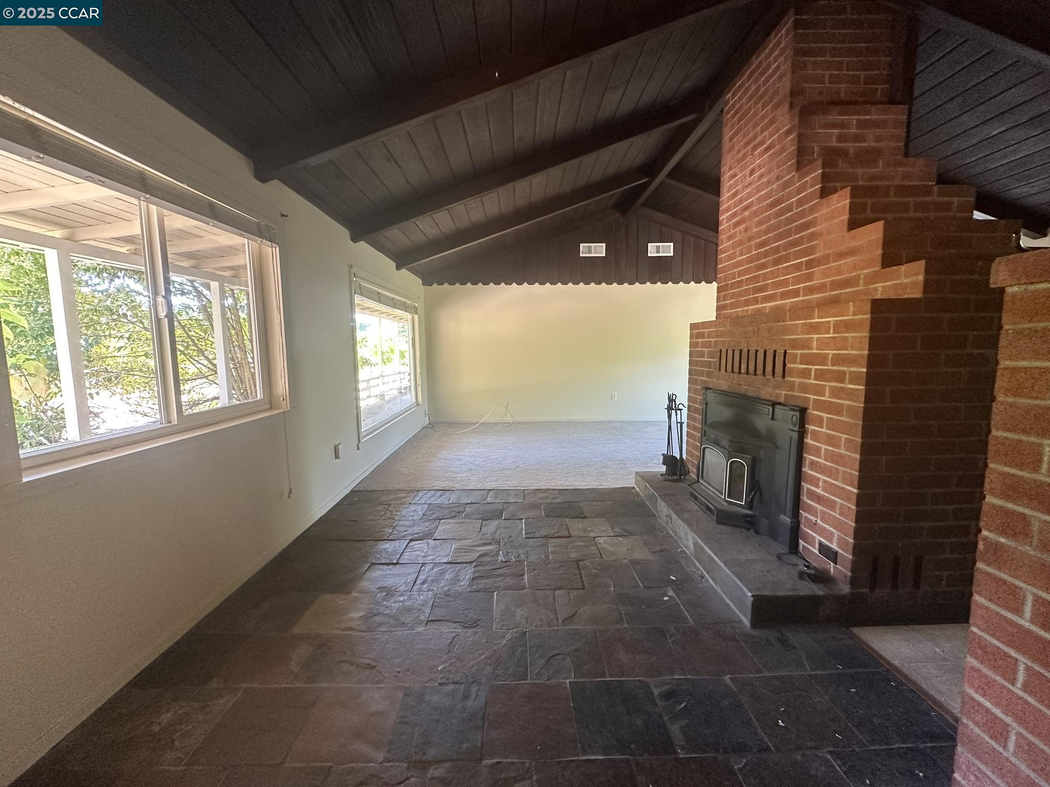 Detail Gallery Image 7 of 30 For Sexton Rd, Sebastopol,  CA 95472 - 3 Beds | 2 Baths