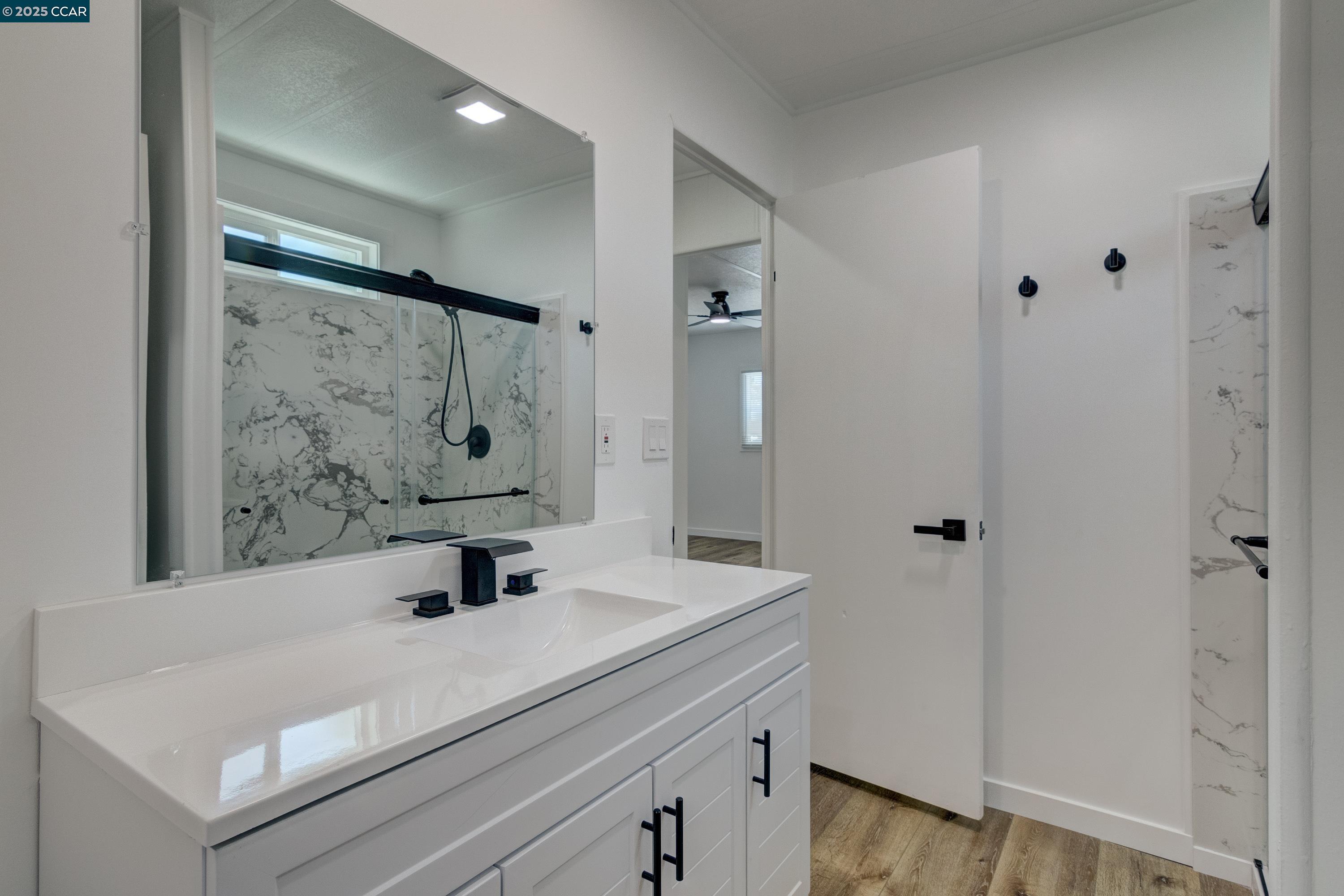 Detail Gallery Image 13 of 22 For 2007 Dalis Drive #36,  Concord,  CA 94520-5419 - 2 Beds | 2 Baths