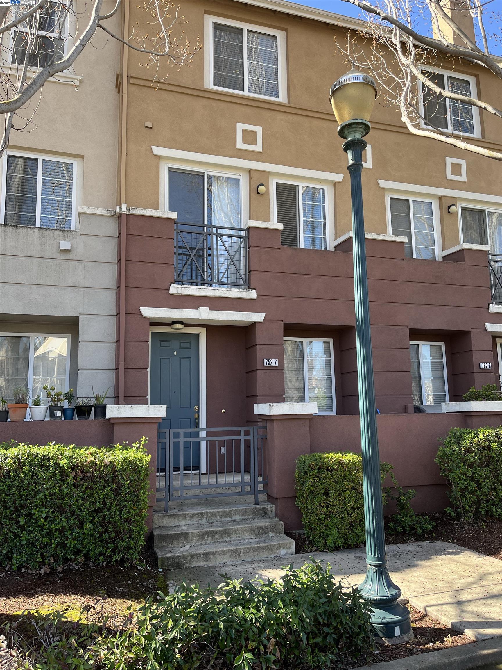 MLS: 41107011 Condo For Sale