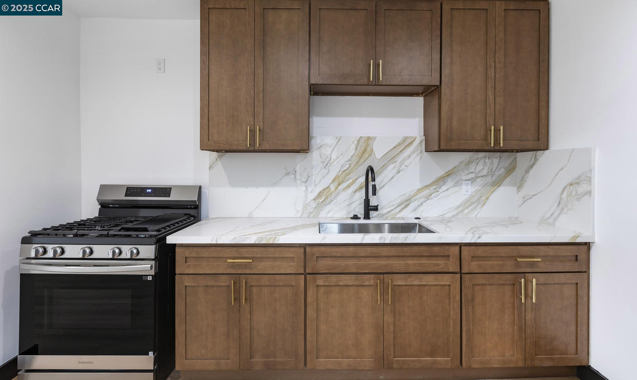 Detail Gallery Image 23 of 29 For 623 E 116th St, Los Angeles,  CA 90059 - 3 Beds | 2 Baths