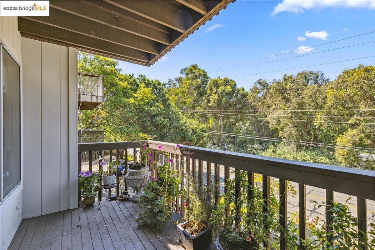 MLS: 41107020 Condo For Sale