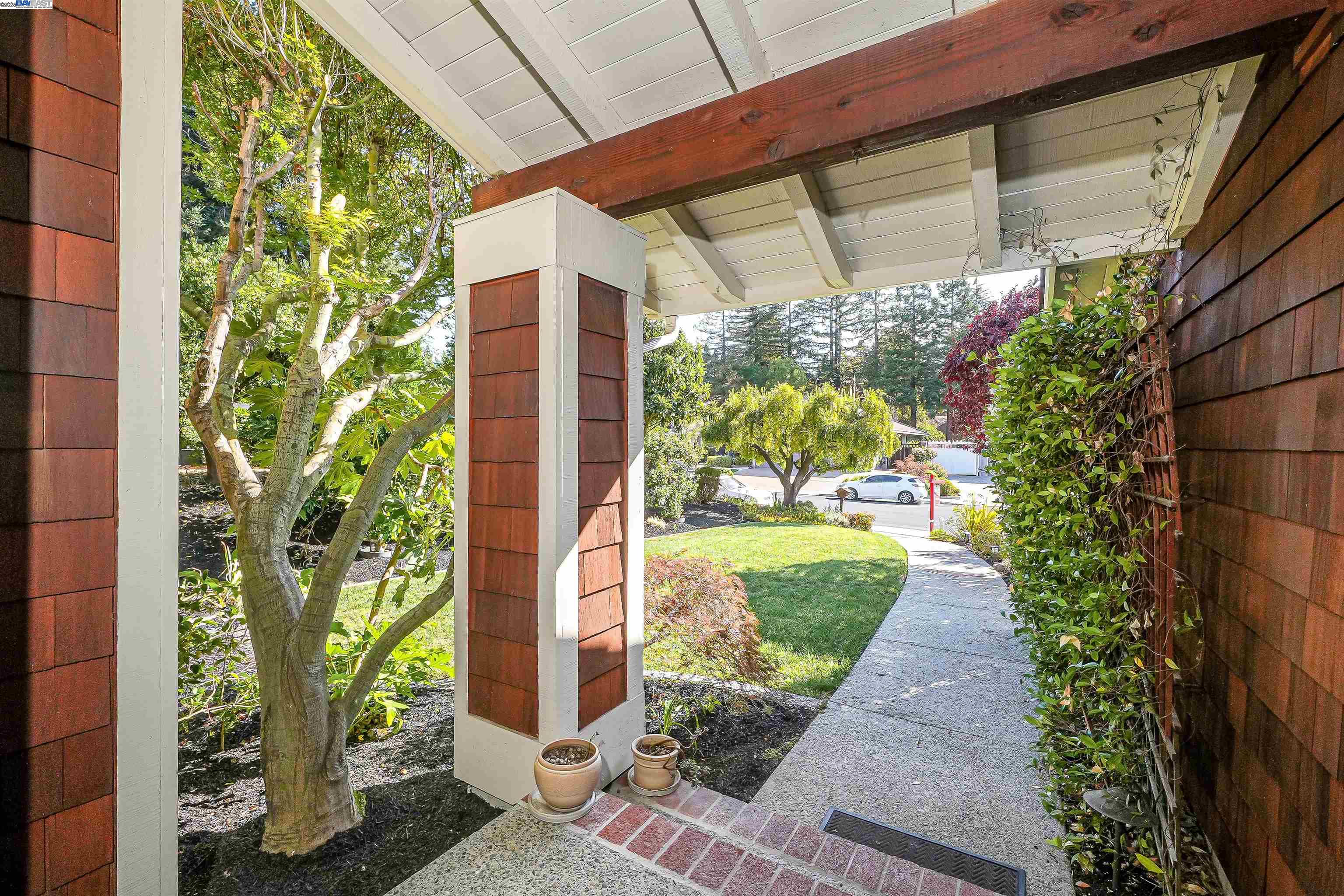 Detail Gallery Image 14 of 54 For 311 Andros Dr, San Ramon,  CA 94582 - 4 Beds | 2/1 Baths