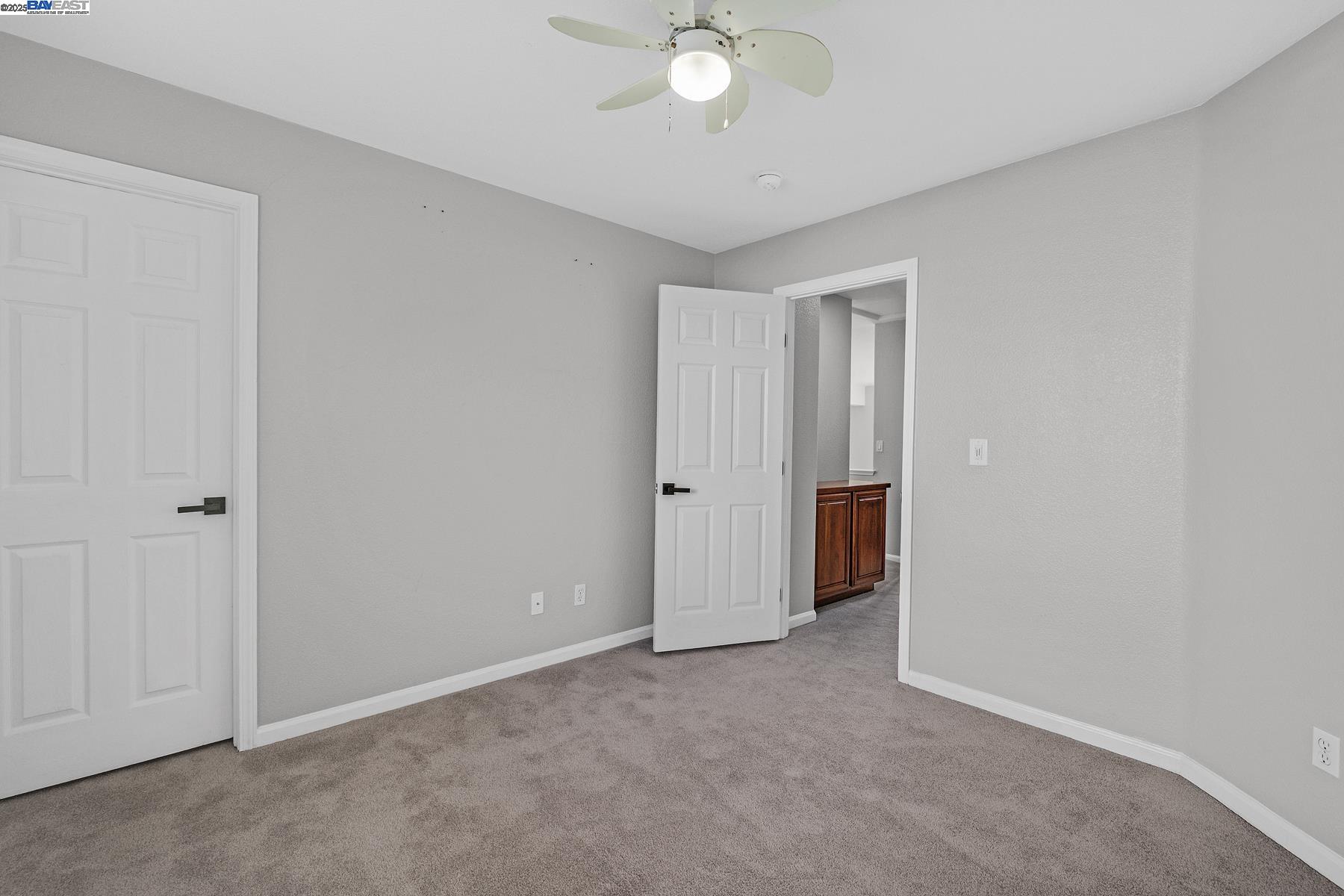 Detail Gallery Image 26 of 36 For 4637 Persimmon Dr, Dublin,  CA 94568 - 5 Beds | 3 Baths