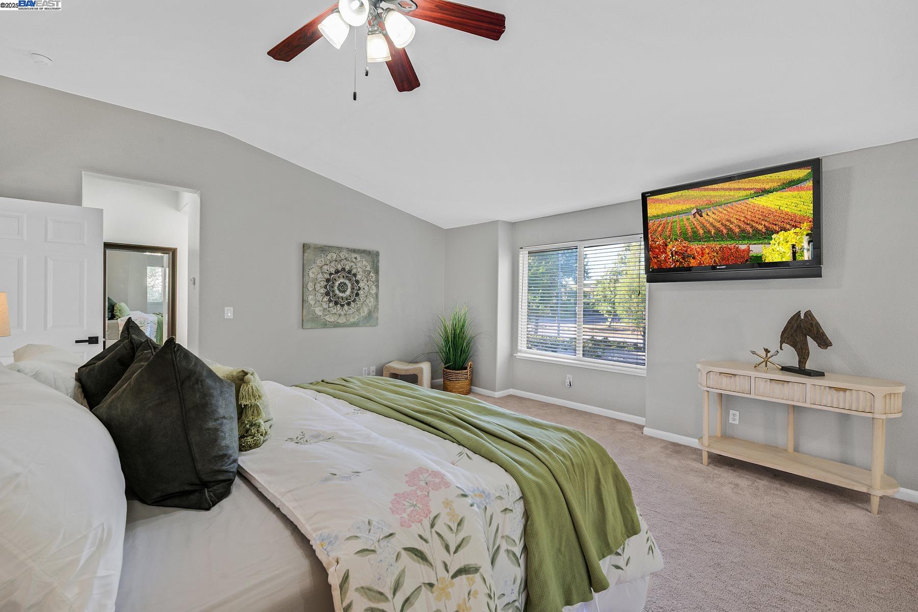 Detail Gallery Image 29 of 36 For 4637 Persimmon Dr, Dublin,  CA 94568 - 5 Beds | 3 Baths