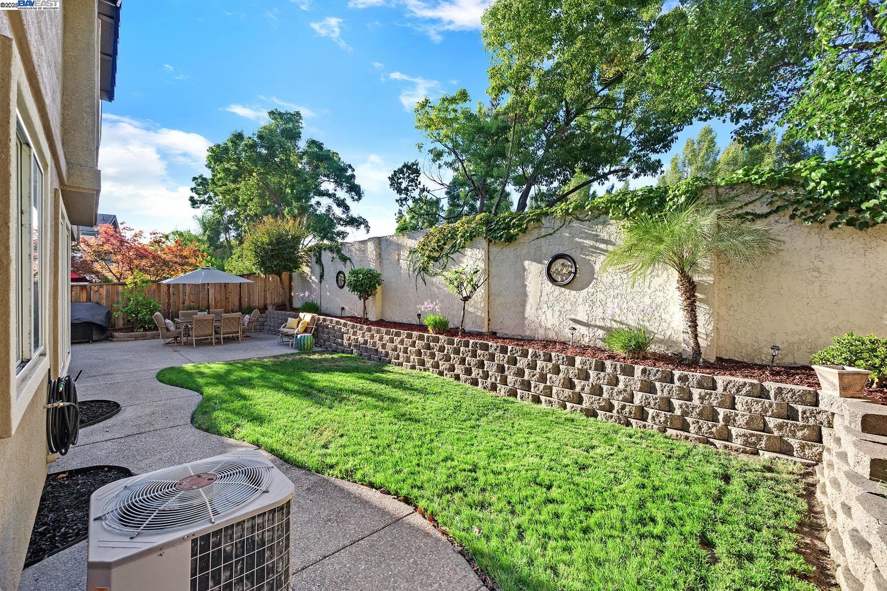 Detail Gallery Image 36 of 36 For 4637 Persimmon Dr, Dublin,  CA 94568 - 5 Beds | 3 Baths