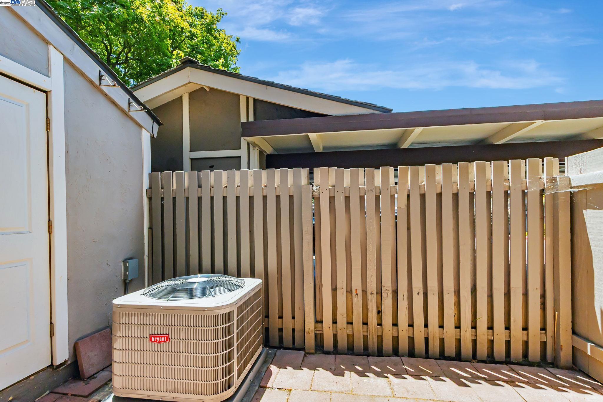 Detail Gallery Image 39 of 56 For 21091 Red Fir Ct, Cupertino,  CA 95014 - 3 Beds | 1/1 Baths