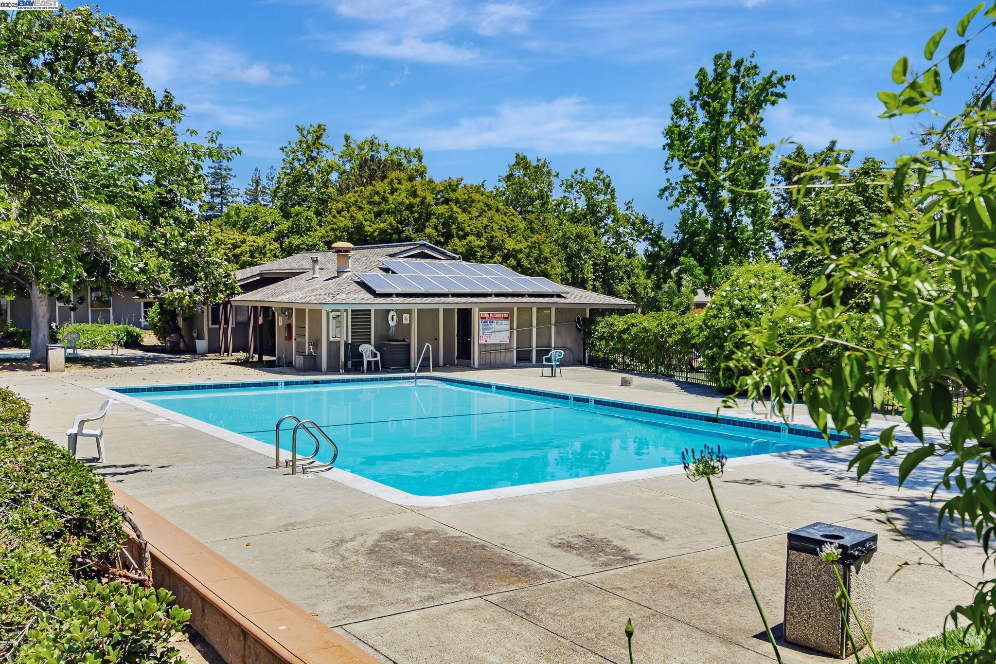 Detail Gallery Image 46 of 56 For 21091 Red Fir Ct, Cupertino,  CA 95014 - 3 Beds | 1/1 Baths