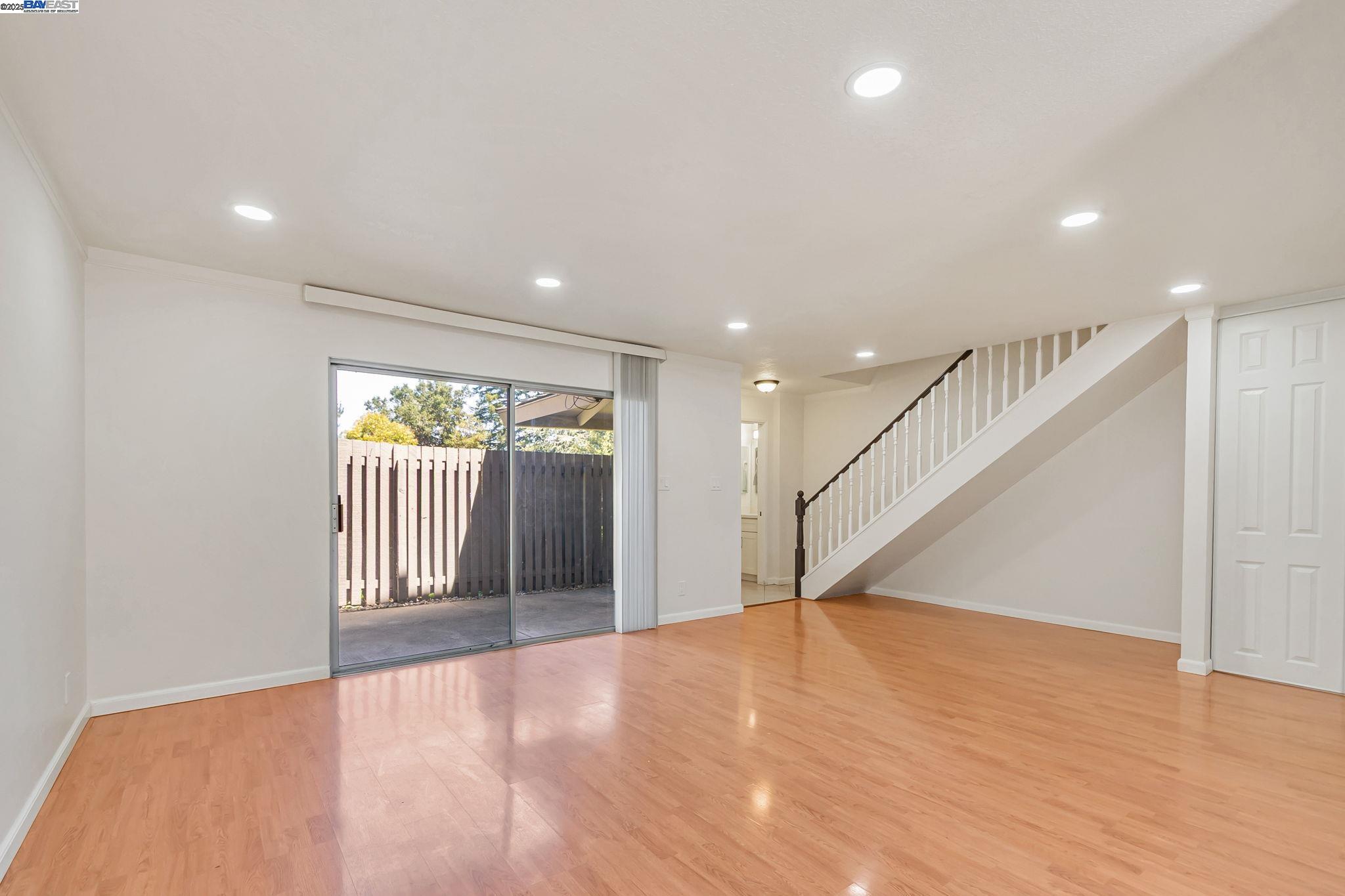 Detail Gallery Image 7 of 56 For 21091 Red Fir Ct, Cupertino,  CA 95014 - 3 Beds | 1/1 Baths
