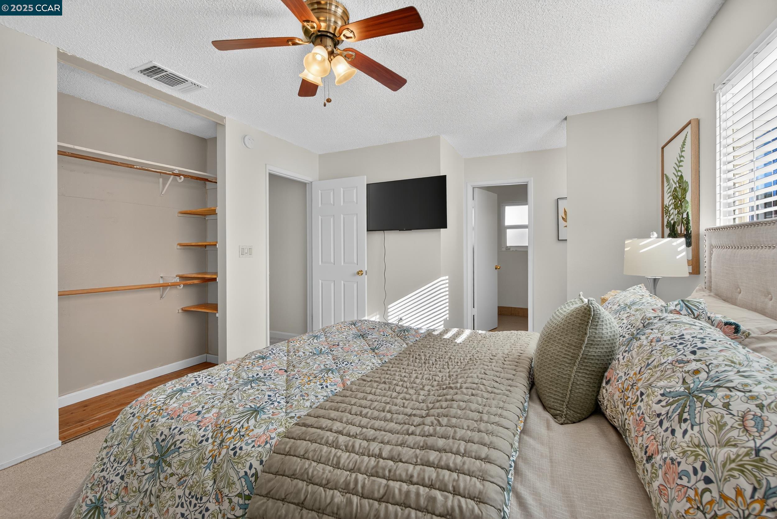 Detail Gallery Image 29 of 40 For 3904 Meadowbrook Cir, Pittsburg,  CA 94565 - 3 Beds | 2 Baths