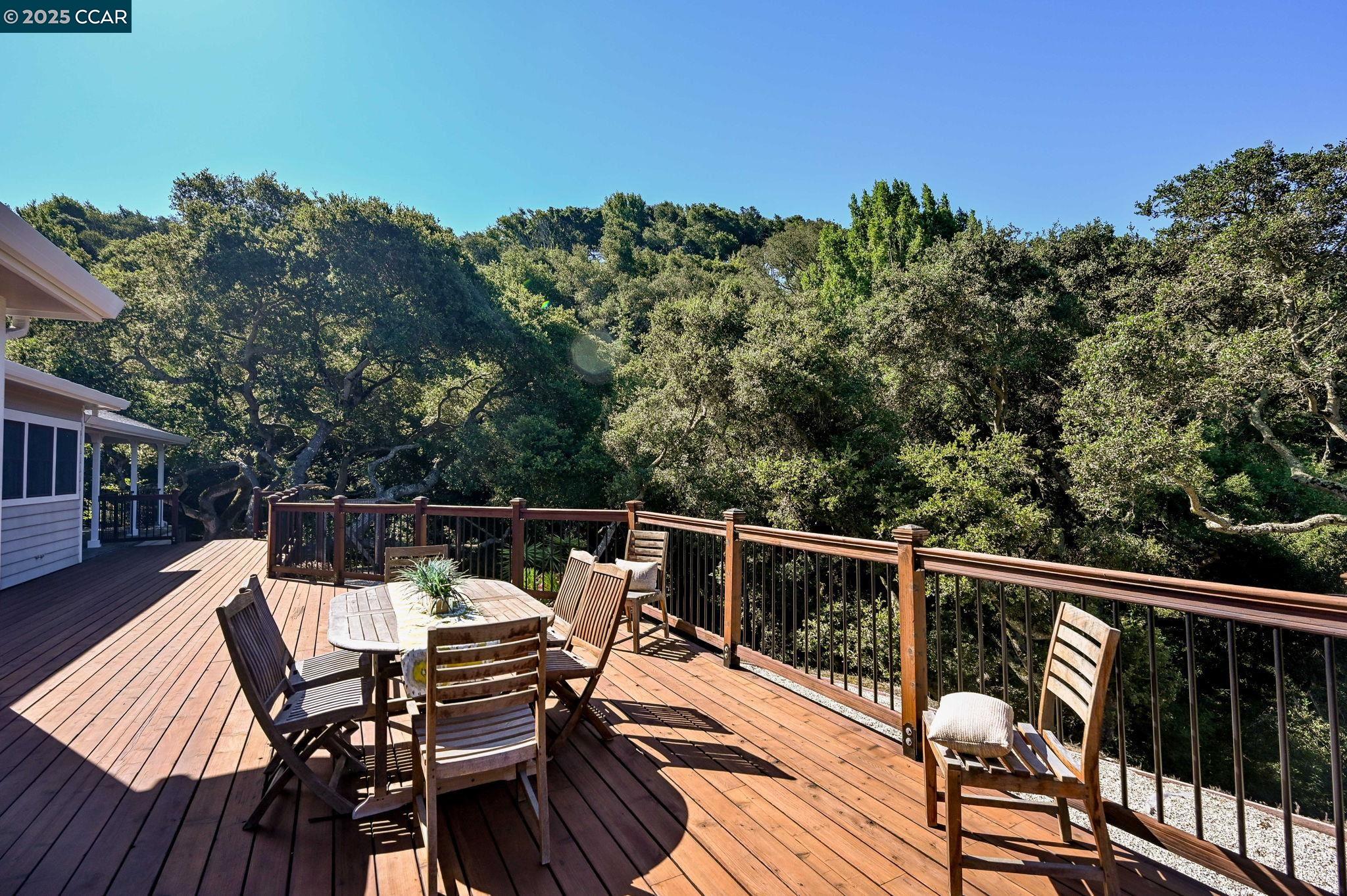Detail Gallery Image 35 of 47 For 3981 Amyx Ct, Hayward,  CA 94542 - 4 Beds | 3/1 Baths