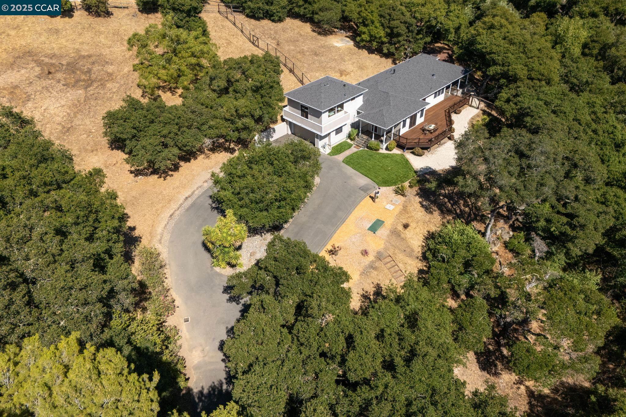 Detail Gallery Image 41 of 47 For 3981 Amyx Ct, Hayward,  CA 94542 - 4 Beds | 3/1 Baths