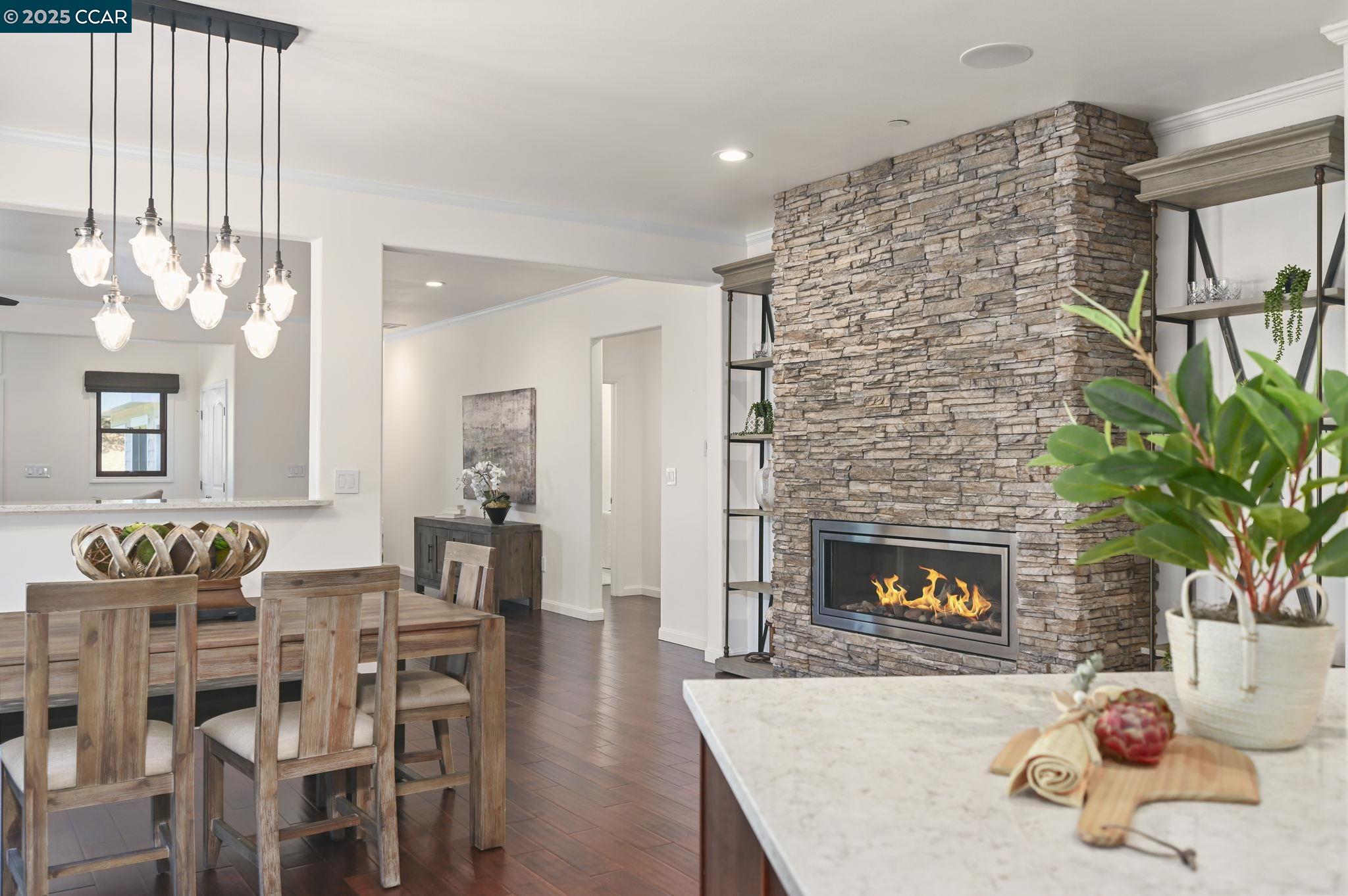 Detail Gallery Image 10 of 47 For 3981 Amyx Ct, Hayward,  CA 94542 - 4 Beds | 3/1 Baths