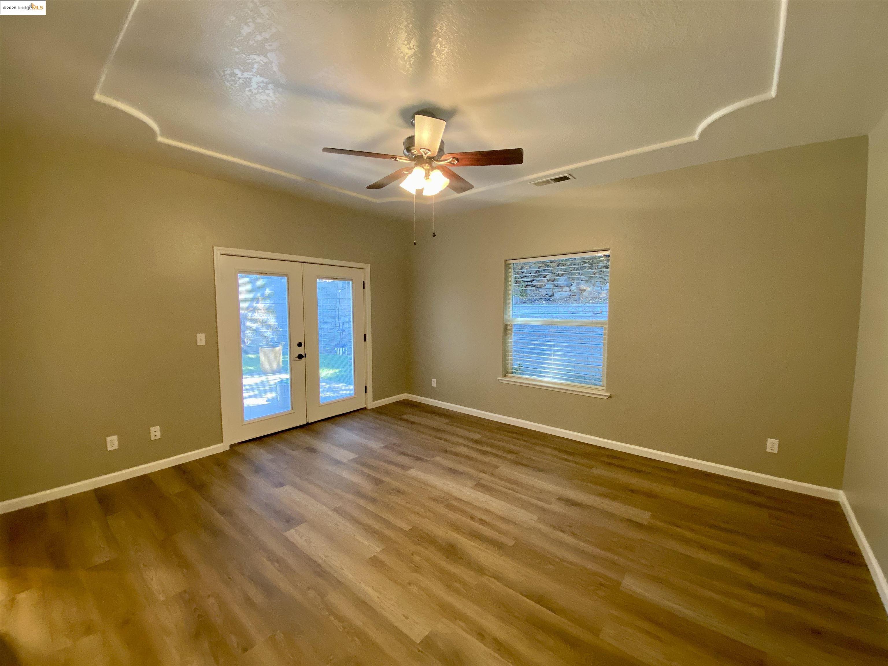 Detail Gallery Image 22 of 37 For 18197 Hammer Ln, Tuolumne,  CA 95379 - 3 Beds | 2 Baths
