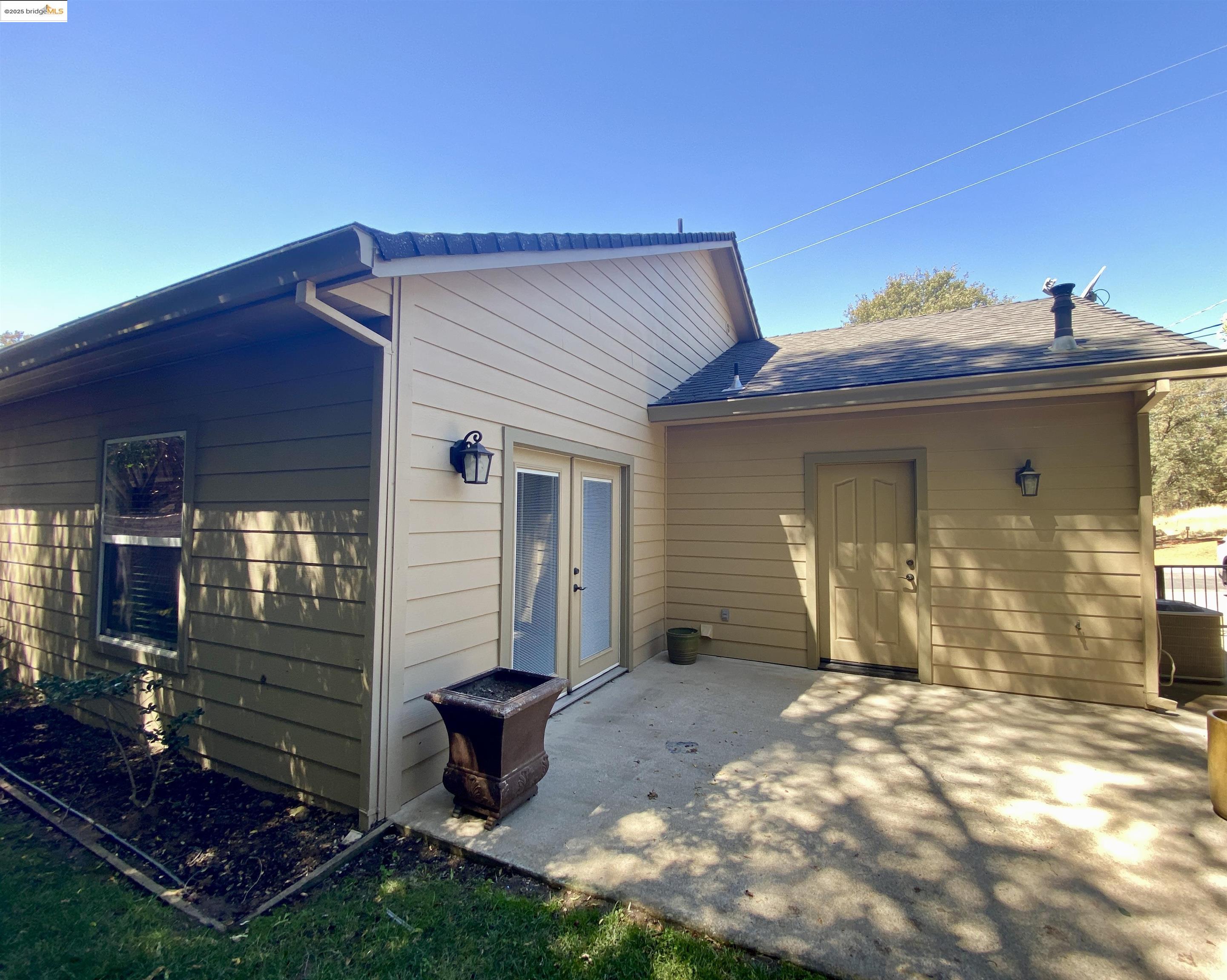 Detail Gallery Image 31 of 37 For 18197 Hammer Ln, Tuolumne,  CA 95379 - 3 Beds | 2 Baths