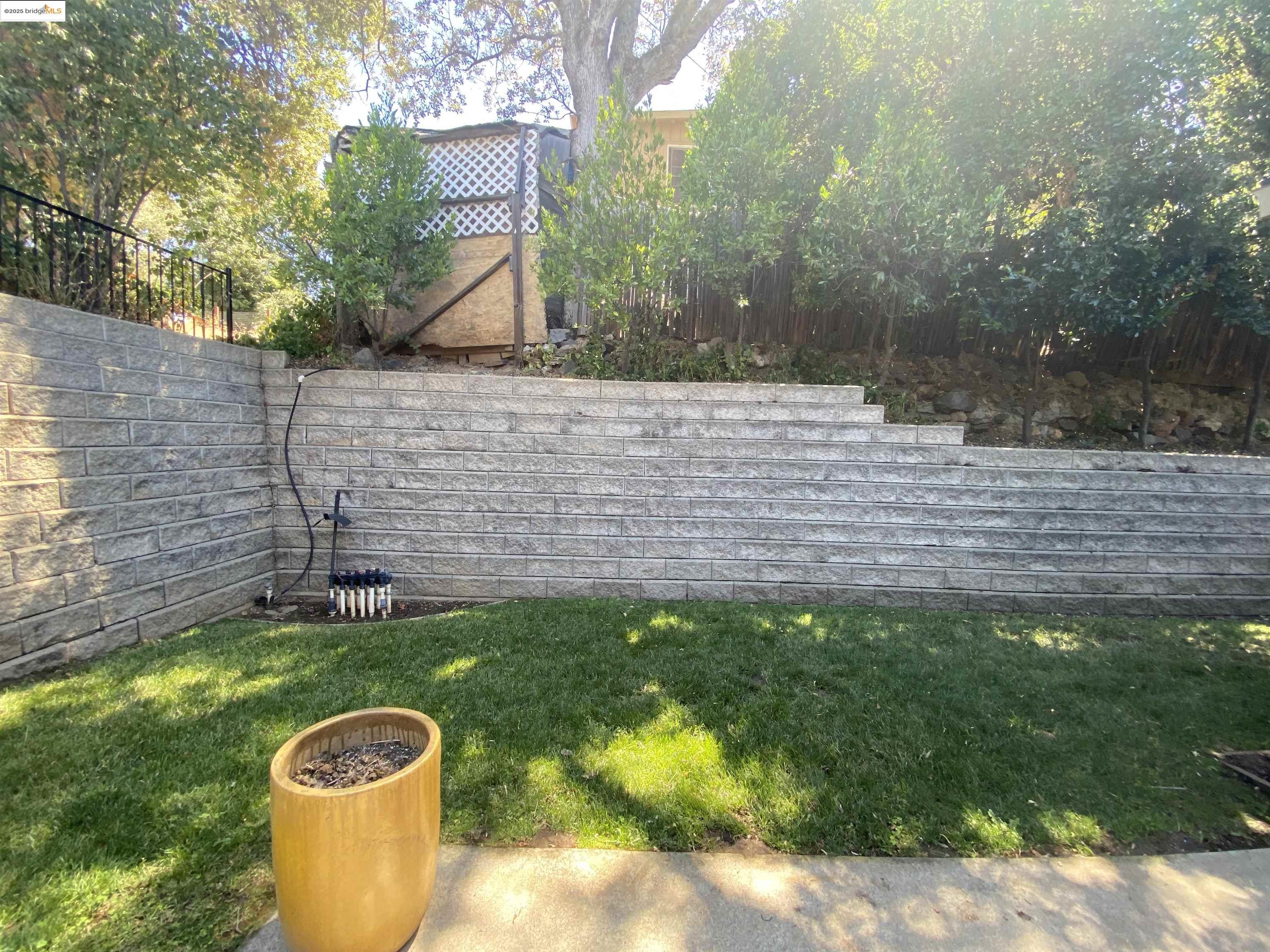 Detail Gallery Image 36 of 37 For 18197 Hammer Ln, Tuolumne,  CA 95379 - 3 Beds | 2 Baths