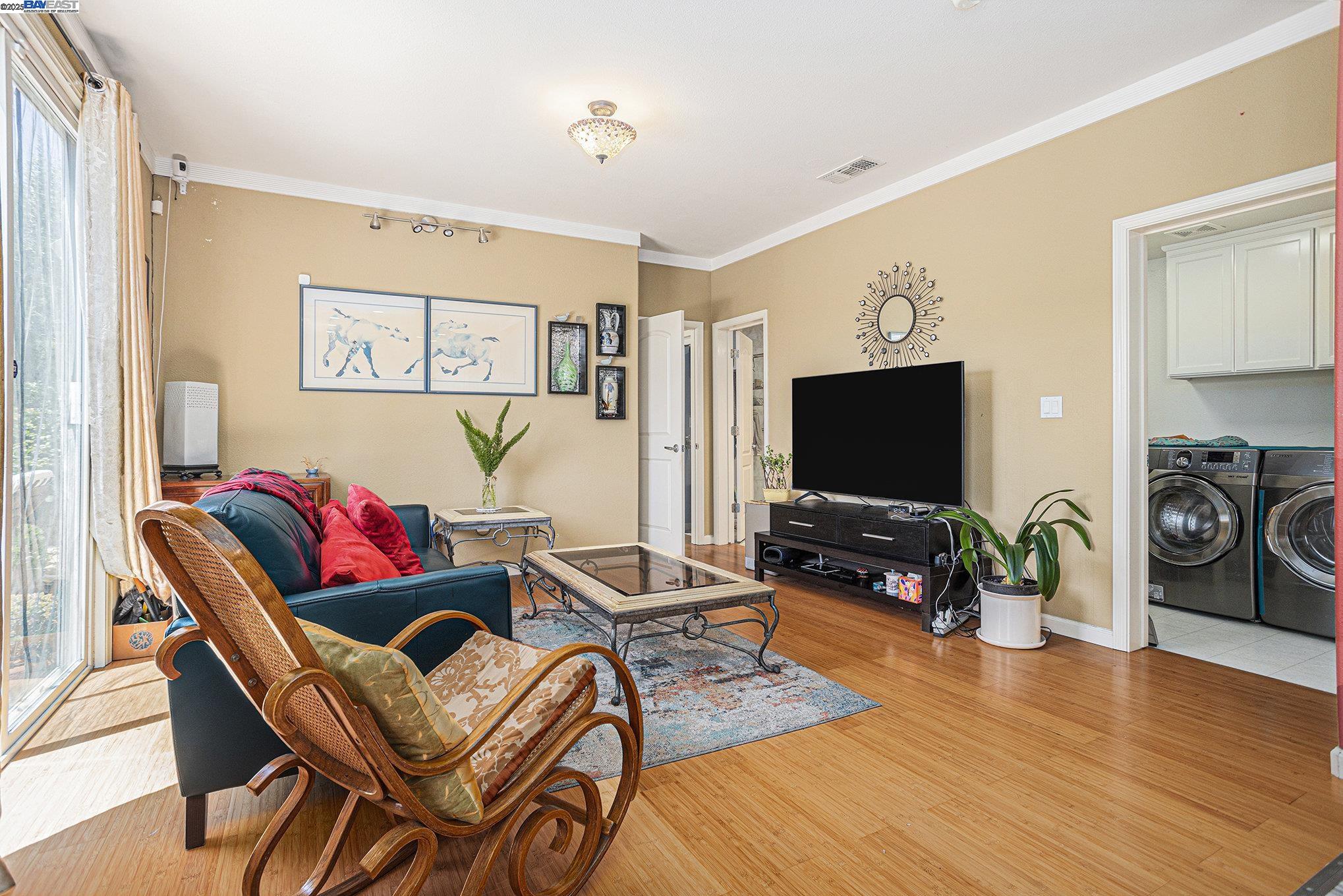 Detail Gallery Image 14 of 45 For 3614 Skypark Pl, Richmond,  CA 94806 - 6 Beds | 3 Baths