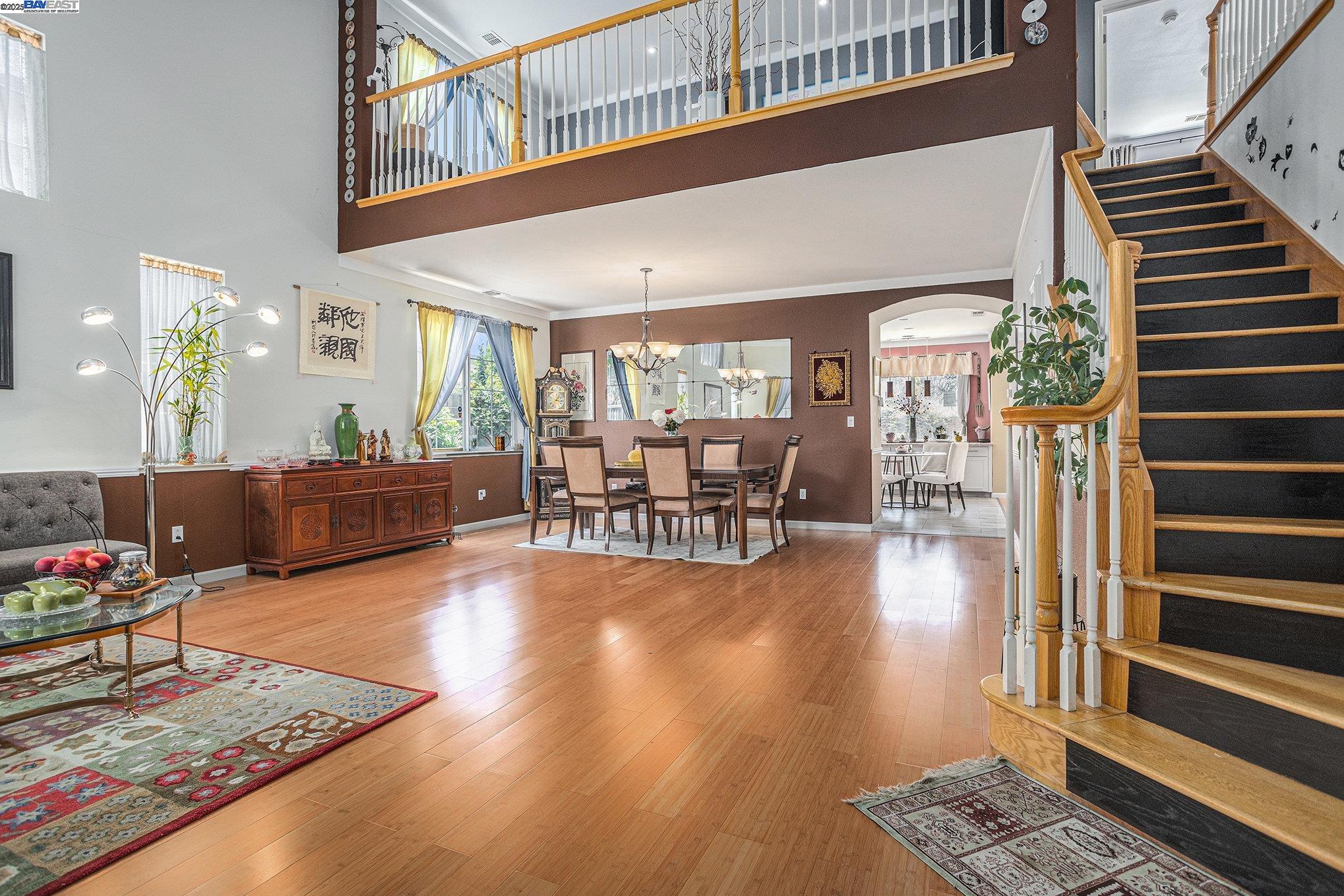Detail Gallery Image 3 of 45 For 3614 Skypark Pl, Richmond,  CA 94806 - 6 Beds | 3 Baths