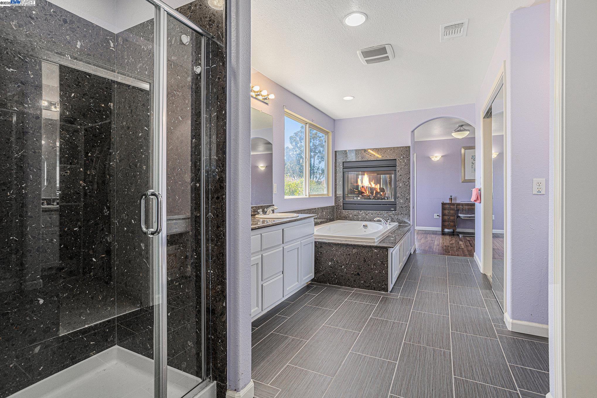 Detail Gallery Image 25 of 45 For 3614 Skypark Pl, Richmond,  CA 94806 - 6 Beds | 3 Baths