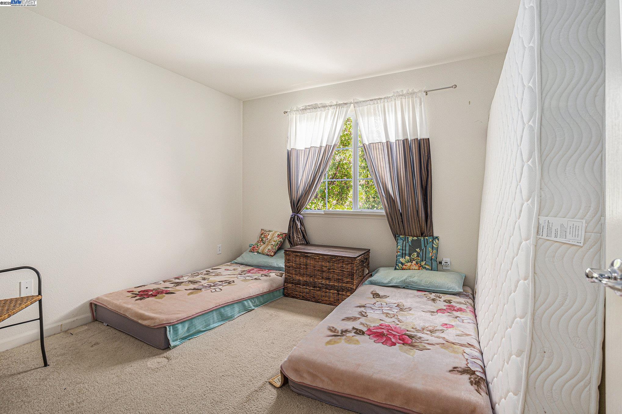 Detail Gallery Image 28 of 45 For 3614 Skypark Pl, Richmond,  CA 94806 - 6 Beds | 3 Baths