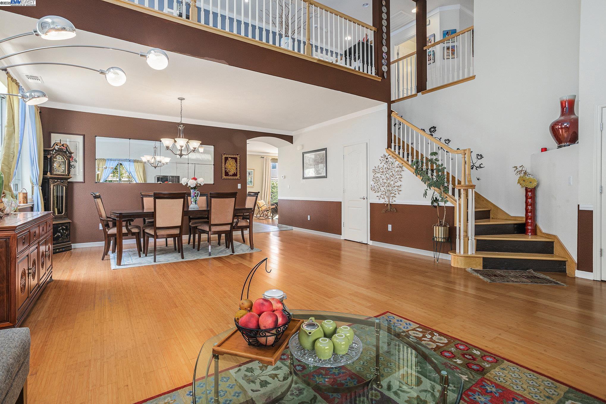Detail Gallery Image 7 of 45 For 3614 Skypark Pl, Richmond,  CA 94806 - 6 Beds | 3 Baths