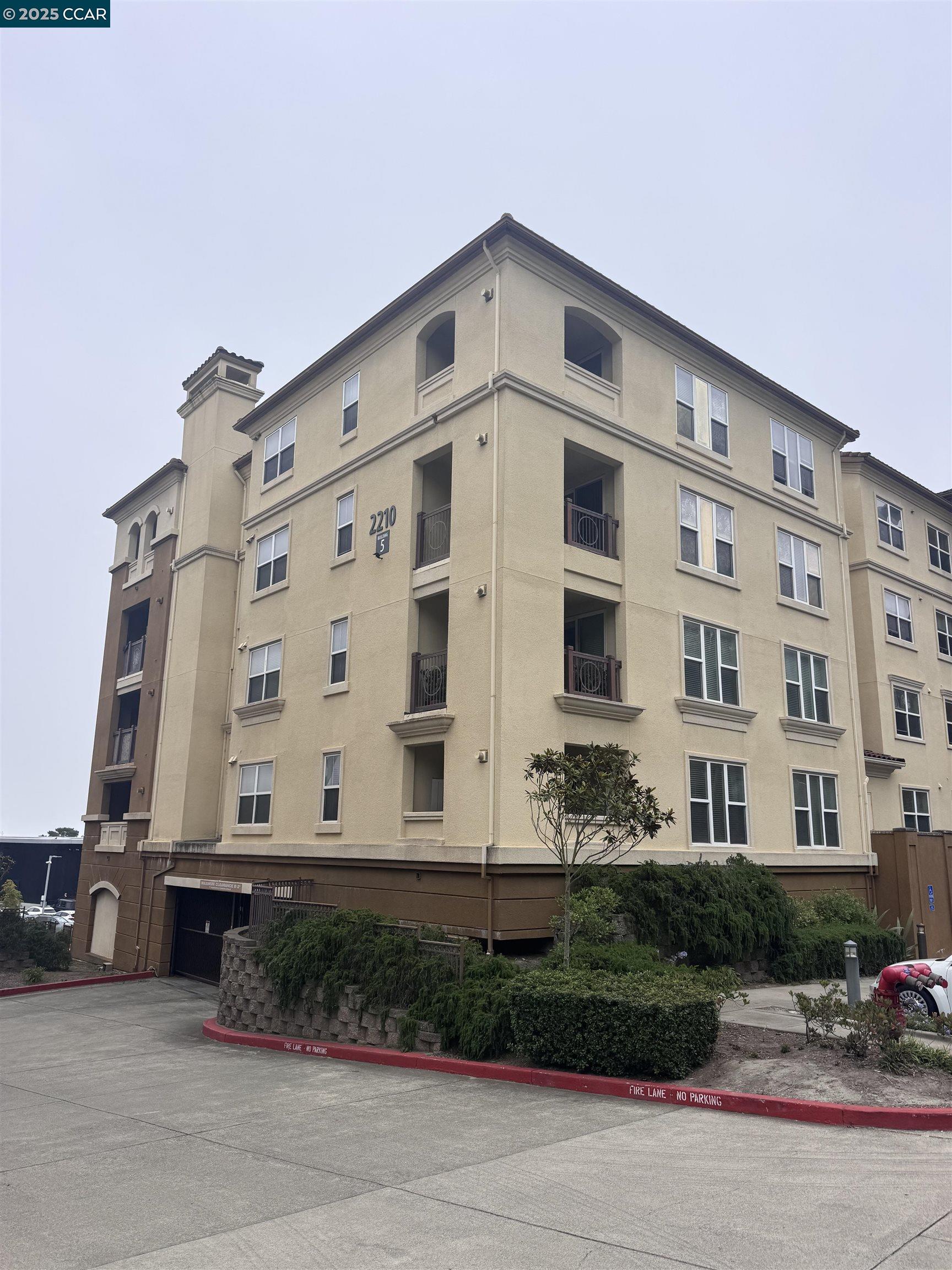 Detail Gallery Image 1 of 1 For 2210 Gellert Blvd #5310,  South San Francisco,  CA 94080 - 2 Beds | 2 Baths