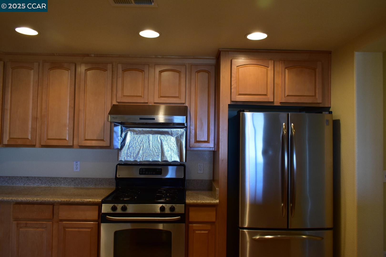 Detail Gallery Image 7 of 21 For 2210 Gellert Blvd #5310,  South San Francisco,  CA 94080 - 2 Beds | 2 Baths