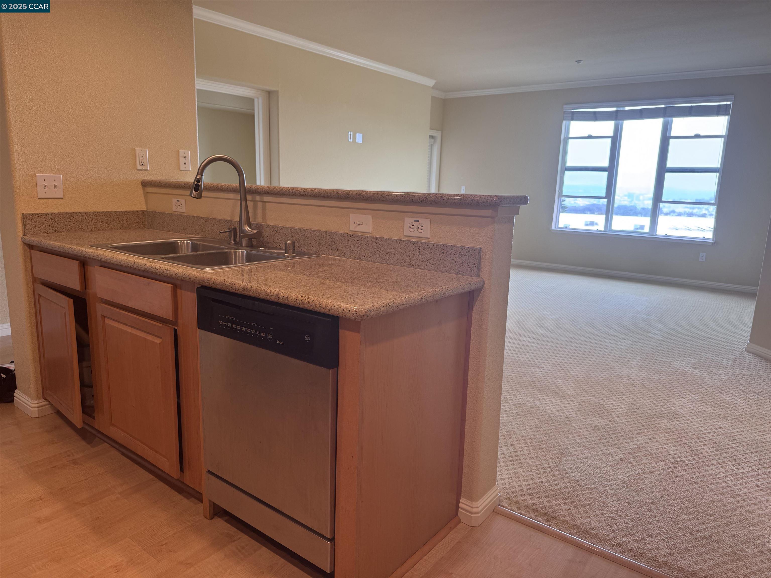 Detail Gallery Image 10 of 21 For 2210 Gellert Blvd #5310,  South San Francisco,  CA 94080 - 2 Beds | 2 Baths