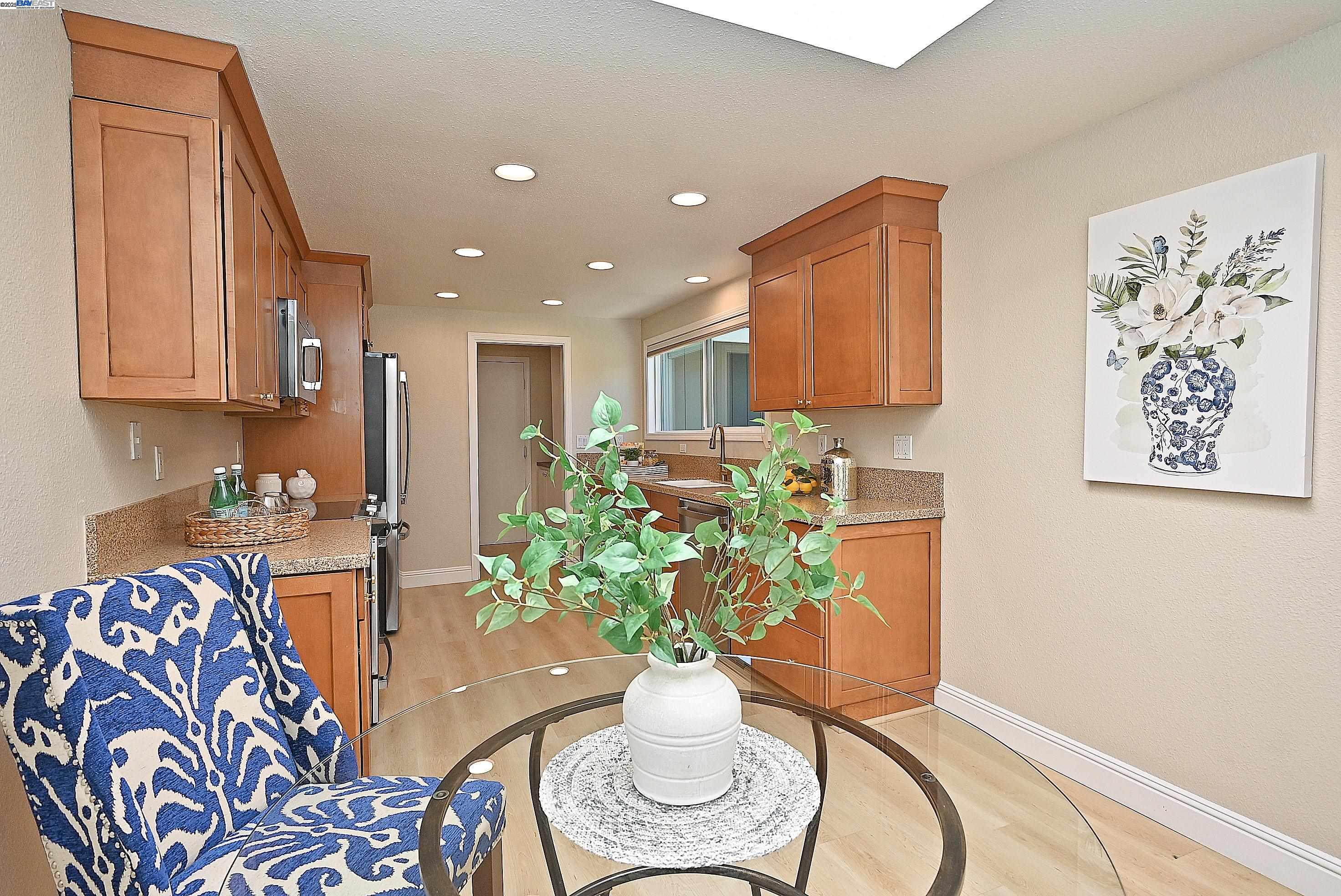 Photo #7: 41107039 Listing: Photo #7