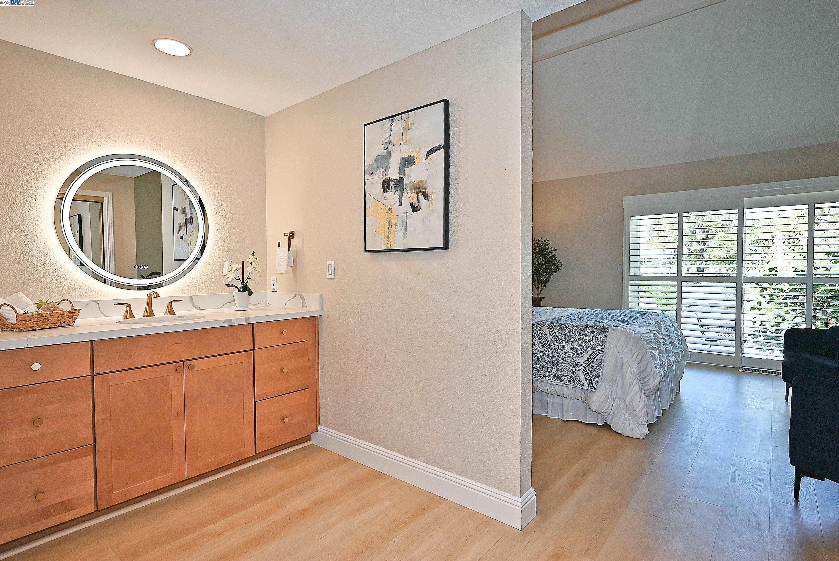 Photo #9: 41107039 Listing: Photo #9