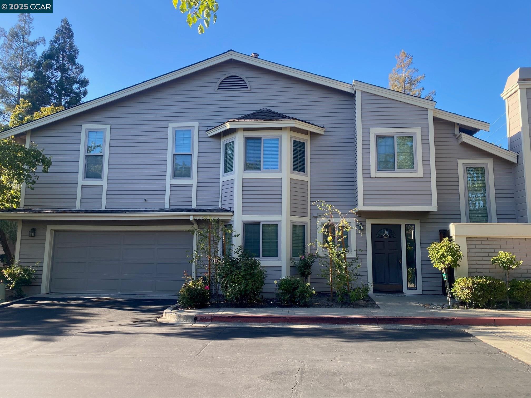 271 Windstream Pl