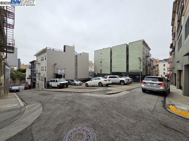 Detail Gallery Image 2 of 3 For 65 Fresno St, San Francisco,  CA 94133 - – Beds | – Baths