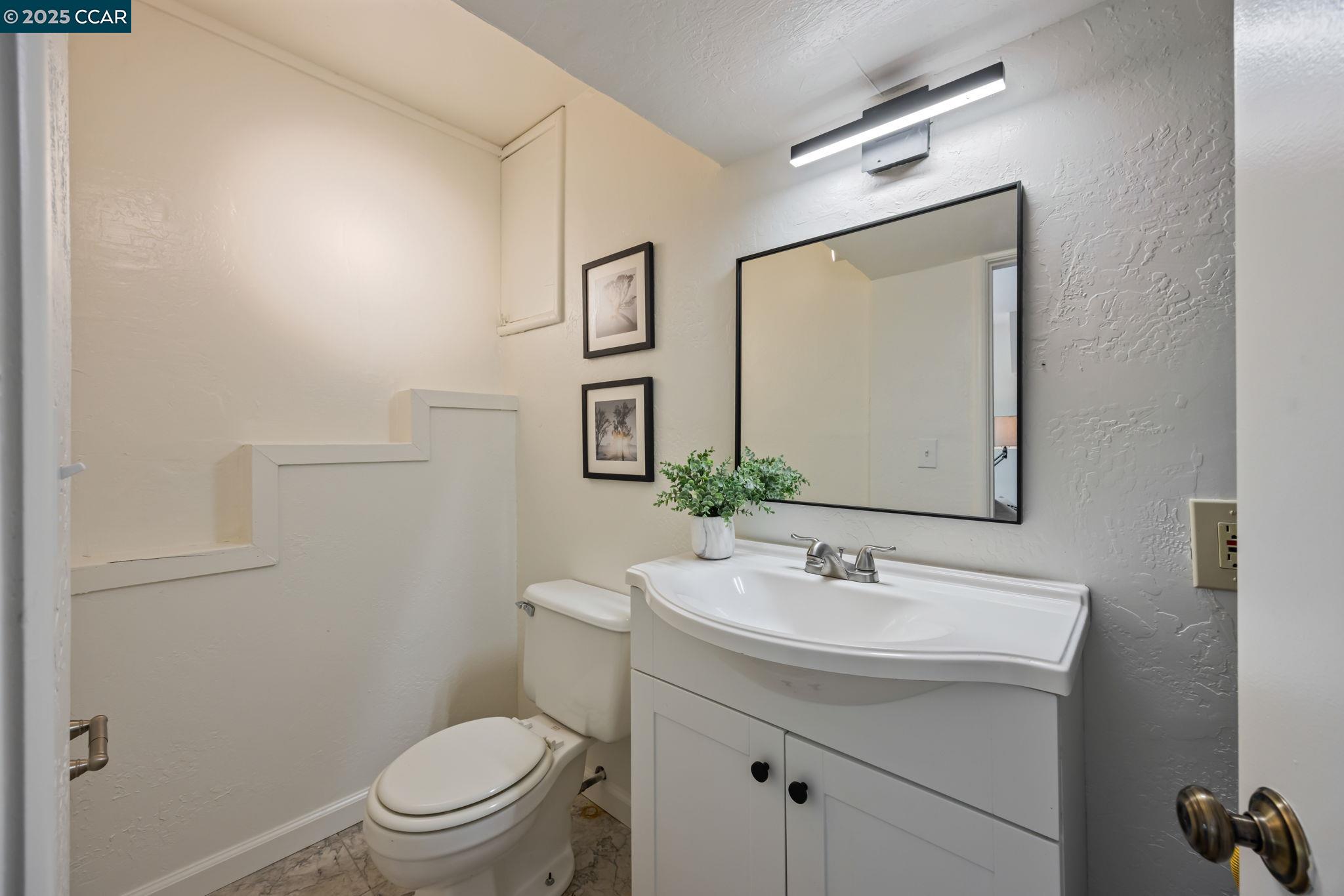 Detail Gallery Image 25 of 36 For 1530 Reliez Valley Rd, Lafayette,  CA 94549 - 4 Beds | 3/1 Baths