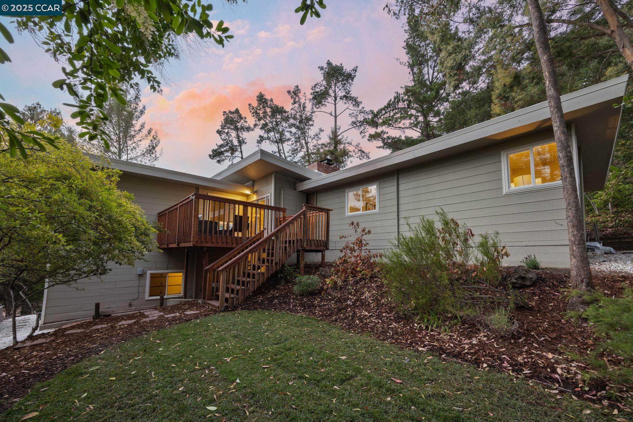 Detail Gallery Image 29 of 36 For 1530 Reliez Valley Rd, Lafayette,  CA 94549 - 4 Beds | 3/1 Baths