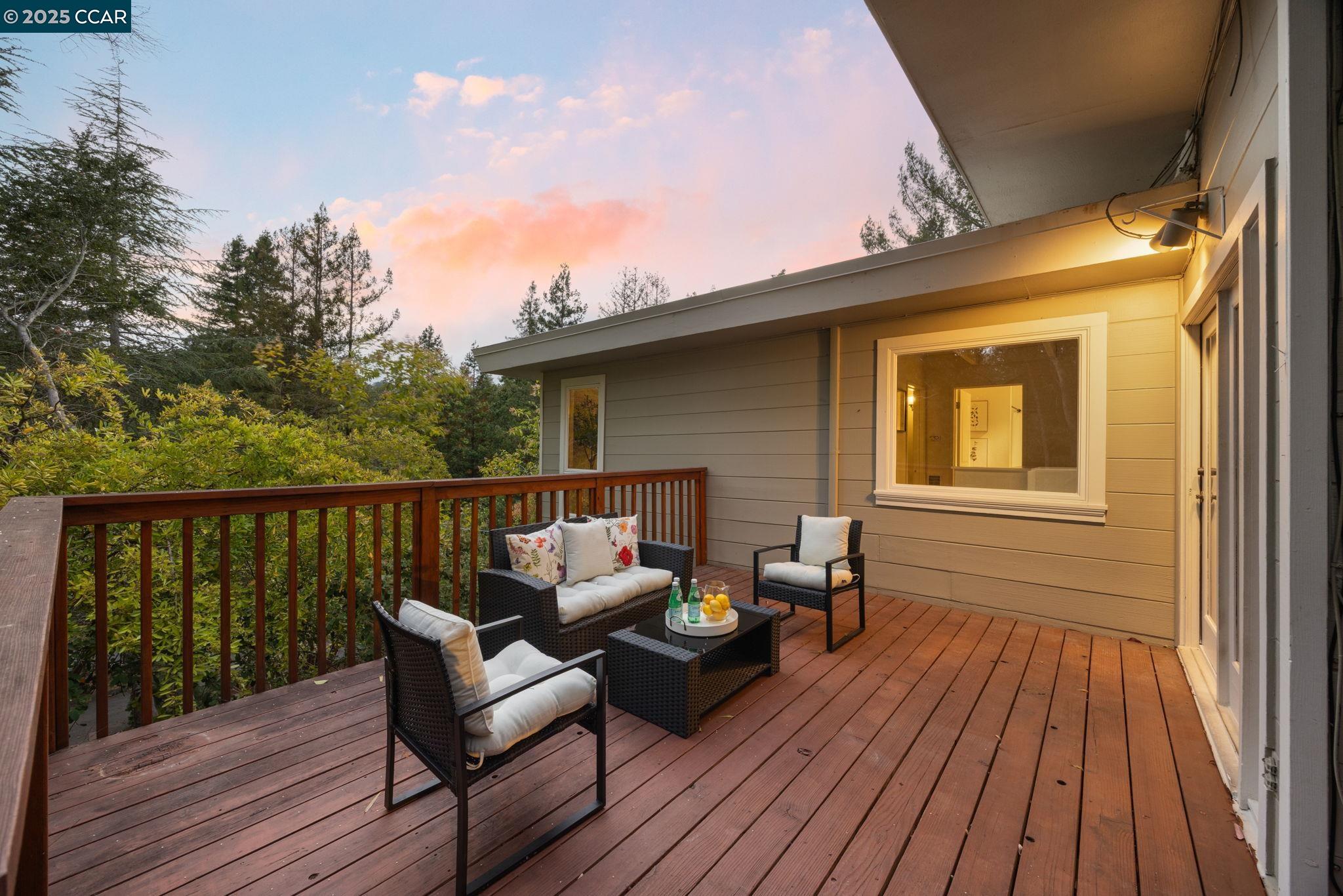 Detail Gallery Image 30 of 36 For 1530 Reliez Valley Rd, Lafayette,  CA 94549 - 4 Beds | 3/1 Baths
