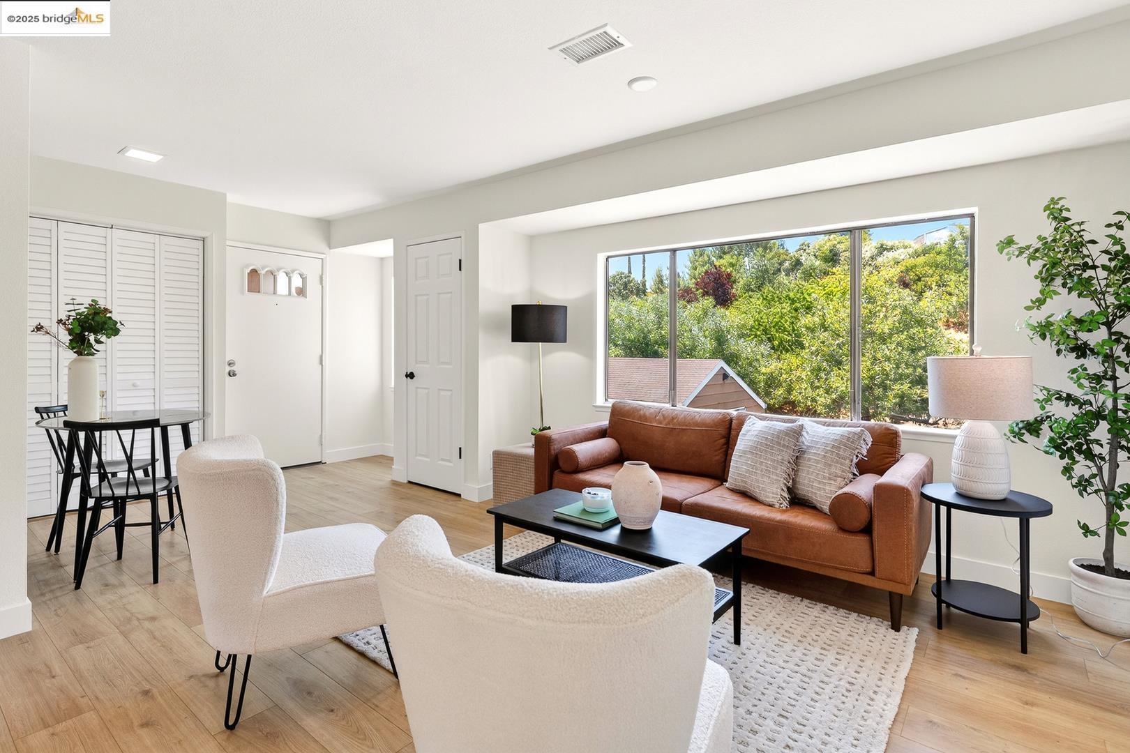 MLS: 41107050 Condo For Sale