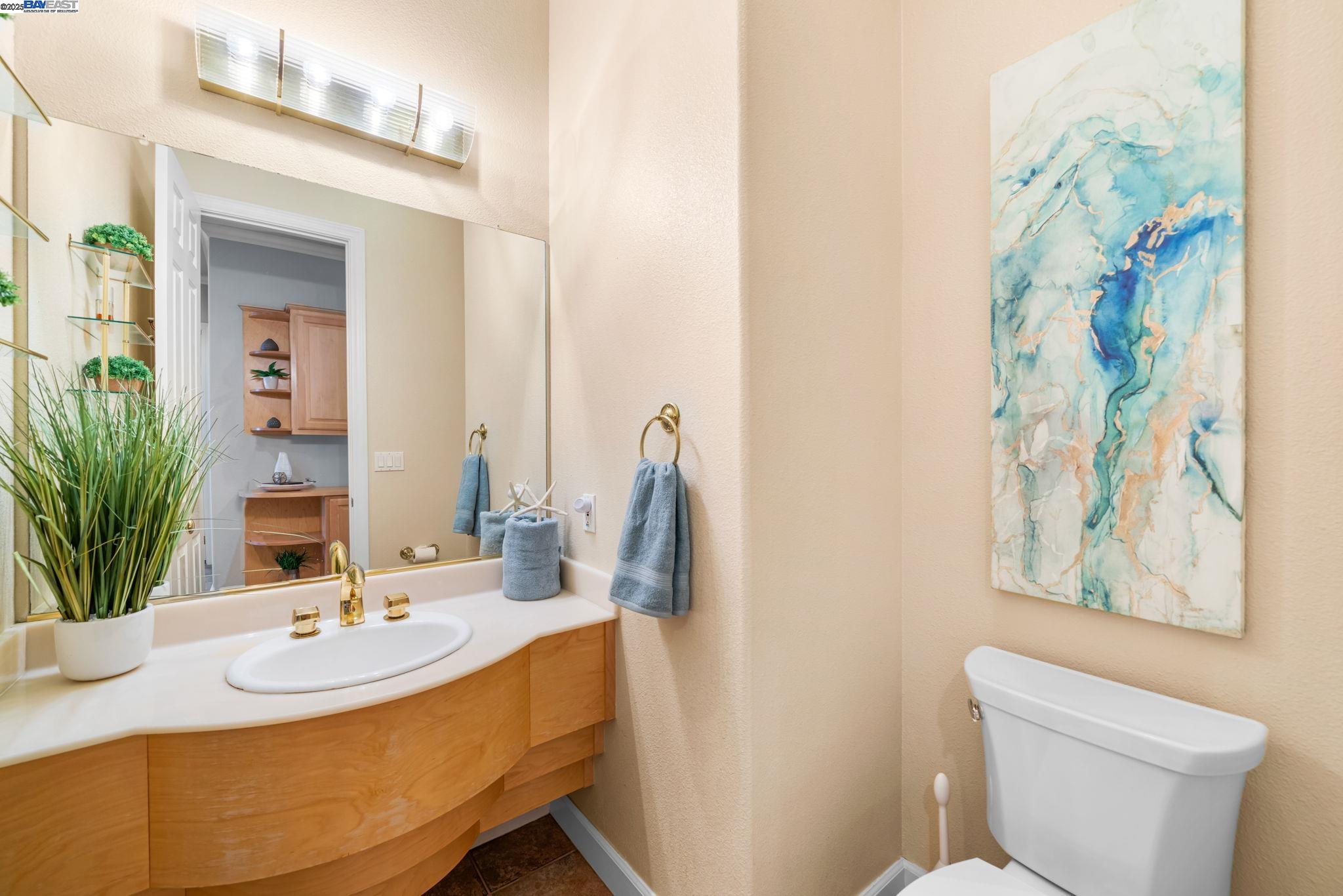 Detail Gallery Image 26 of 59 For 444 Cabonia Ct, Pleasanton,  CA 94566 - 4 Beds | 2/1 Baths