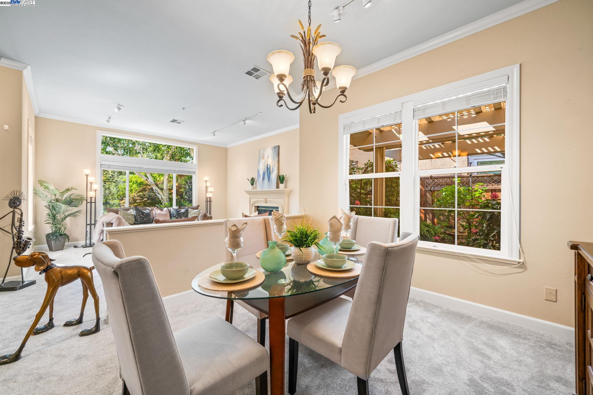 Detail Gallery Image 10 of 59 For 444 Cabonia Ct, Pleasanton,  CA 94566 - 4 Beds | 2/1 Baths