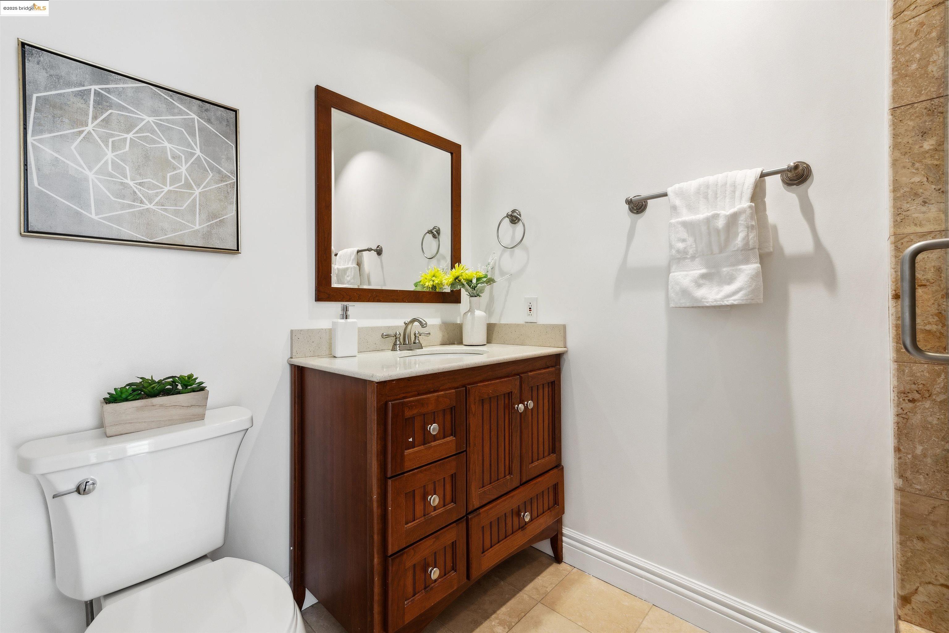 Detail Gallery Image 30 of 43 For 1998 Pacific Ave #202,  San Francisco,  CA 94109 - 2 Beds | 2 Baths