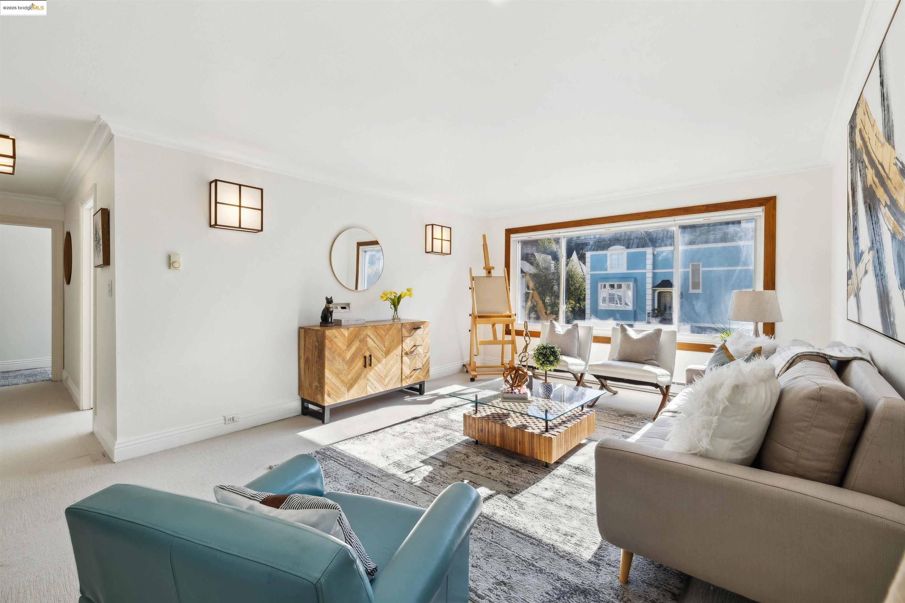 Detail Gallery Image 9 of 43 For 1998 Pacific Ave #202,  San Francisco,  CA 94109 - 2 Beds | 2 Baths
