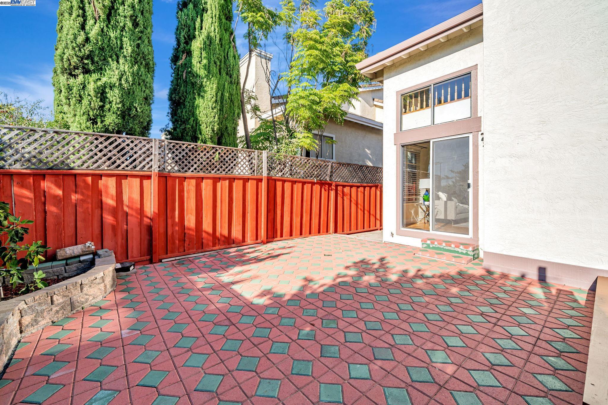Detail Gallery Image 14 of 53 For 44825 Lynx Dr, Fremont,  CA 94539 - 4 Beds | 2/1 Baths